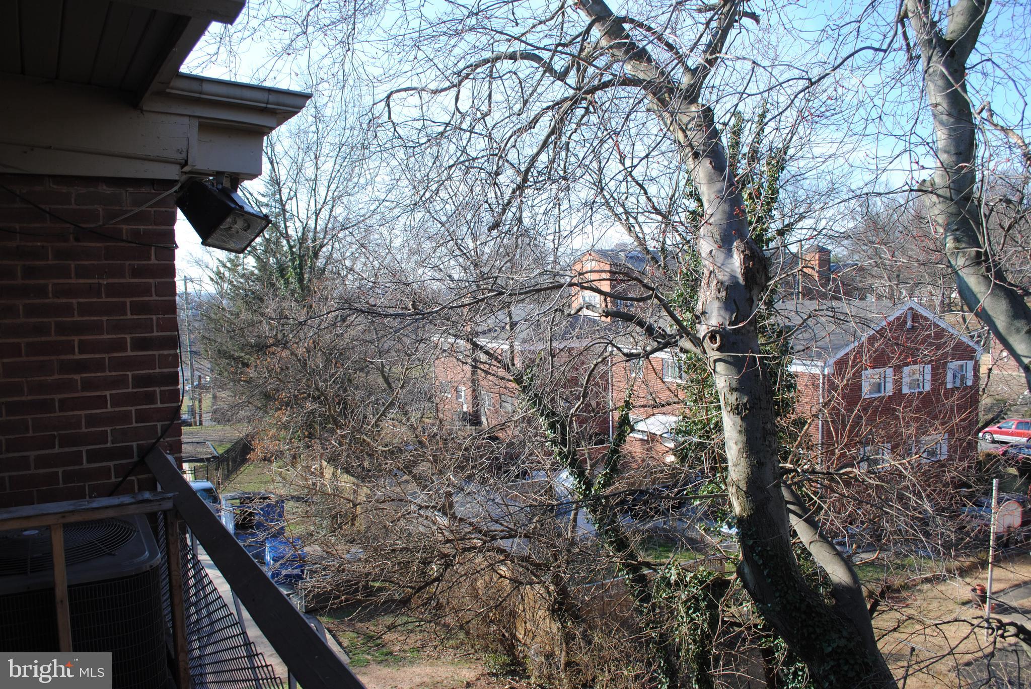 RIGGS HILL - Residential