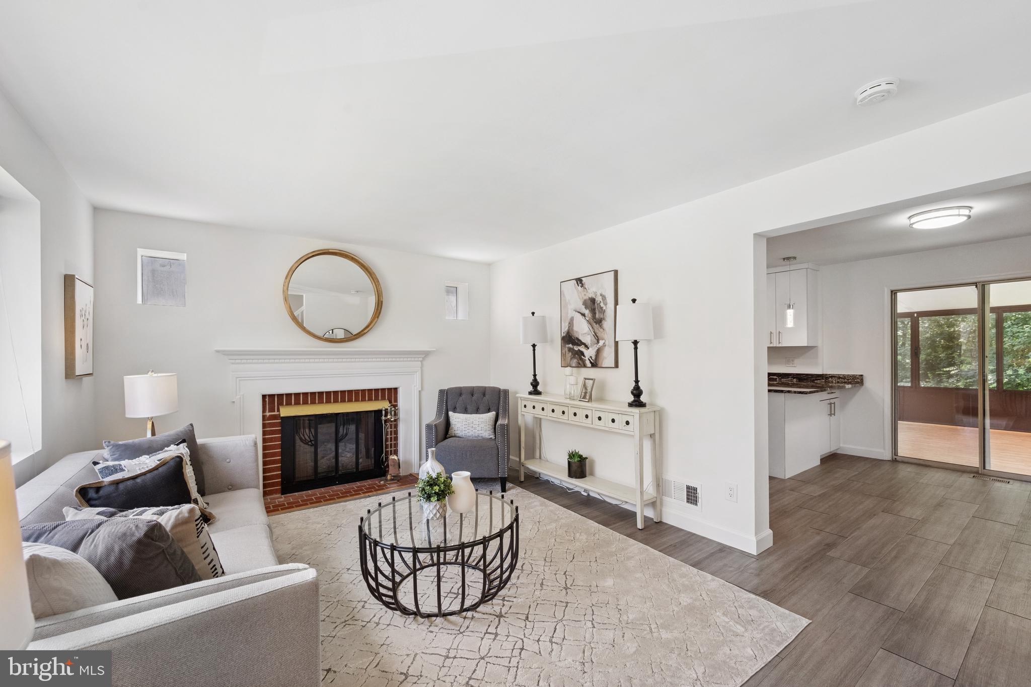 BARCROFT - Residential