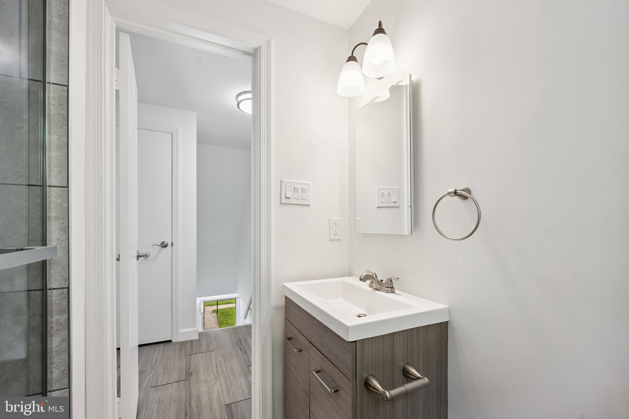 BARCROFT - Residential