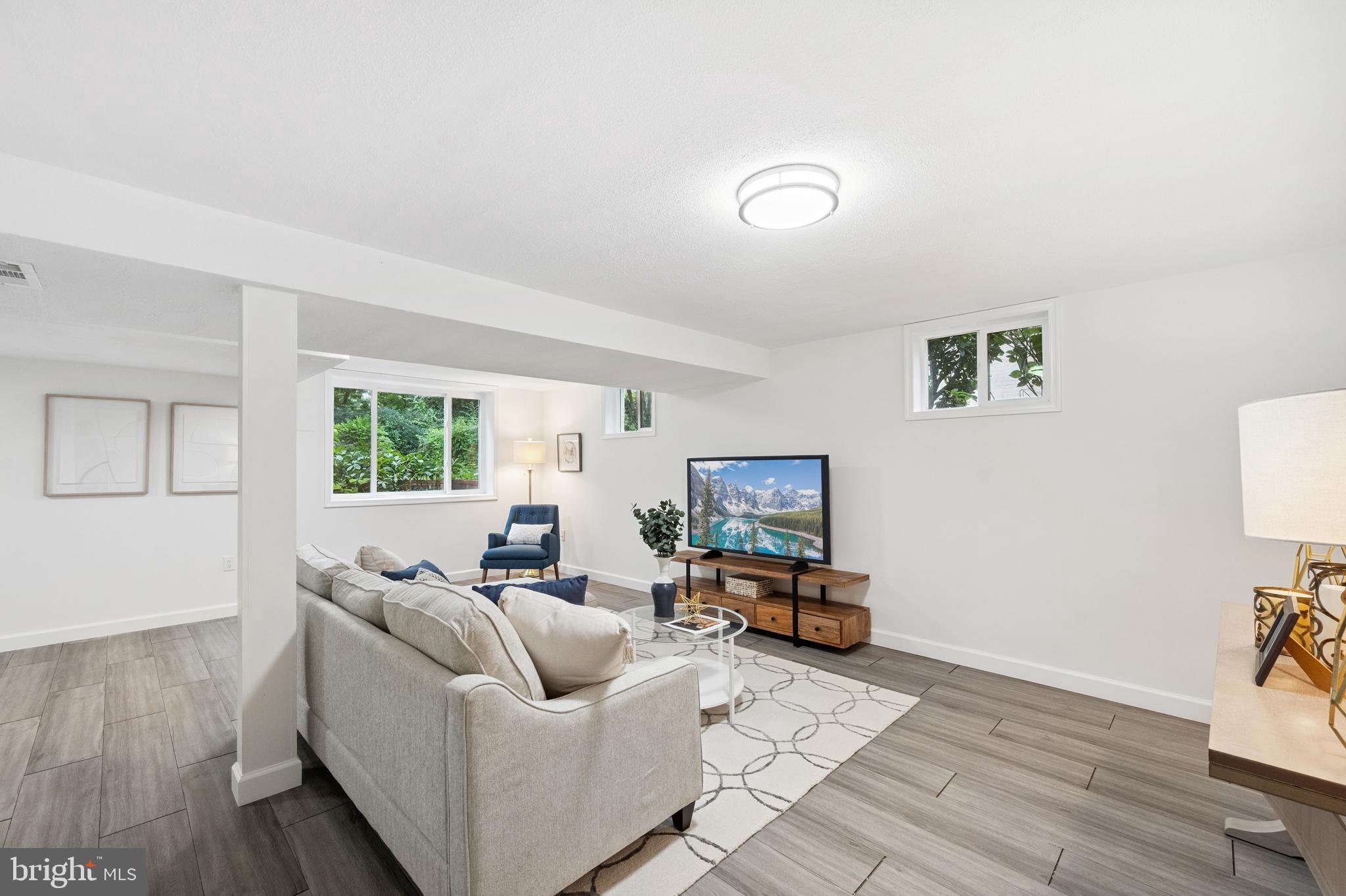 BARCROFT - Residential