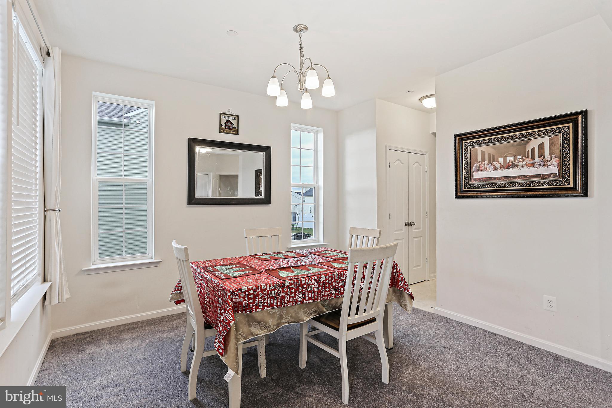 MEADOWBROOK - Residential