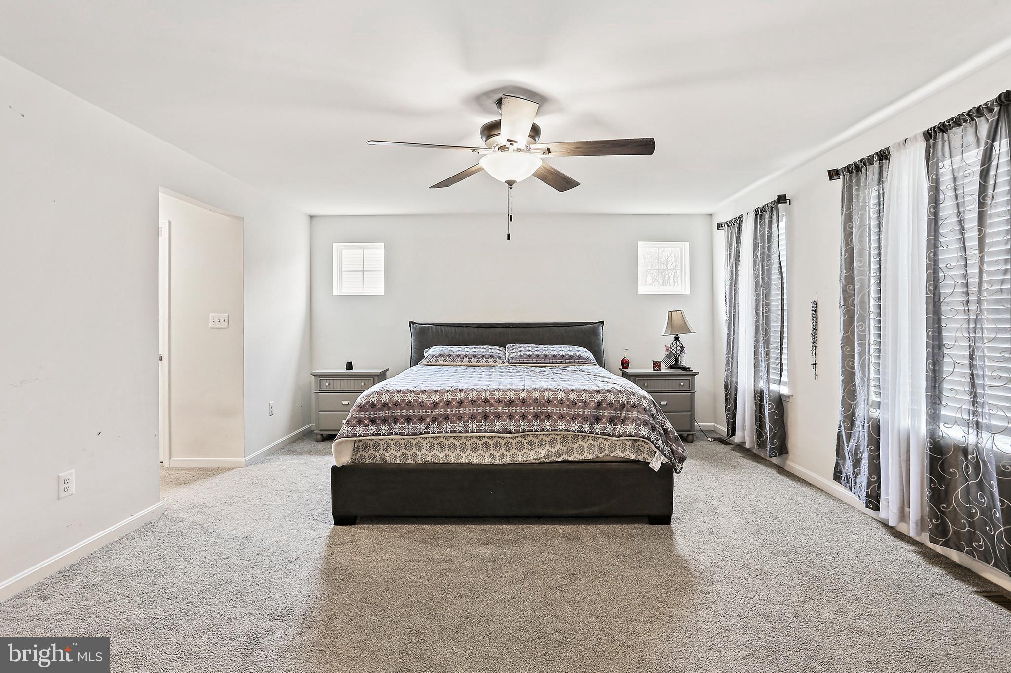 MEADOWBROOK - Residential