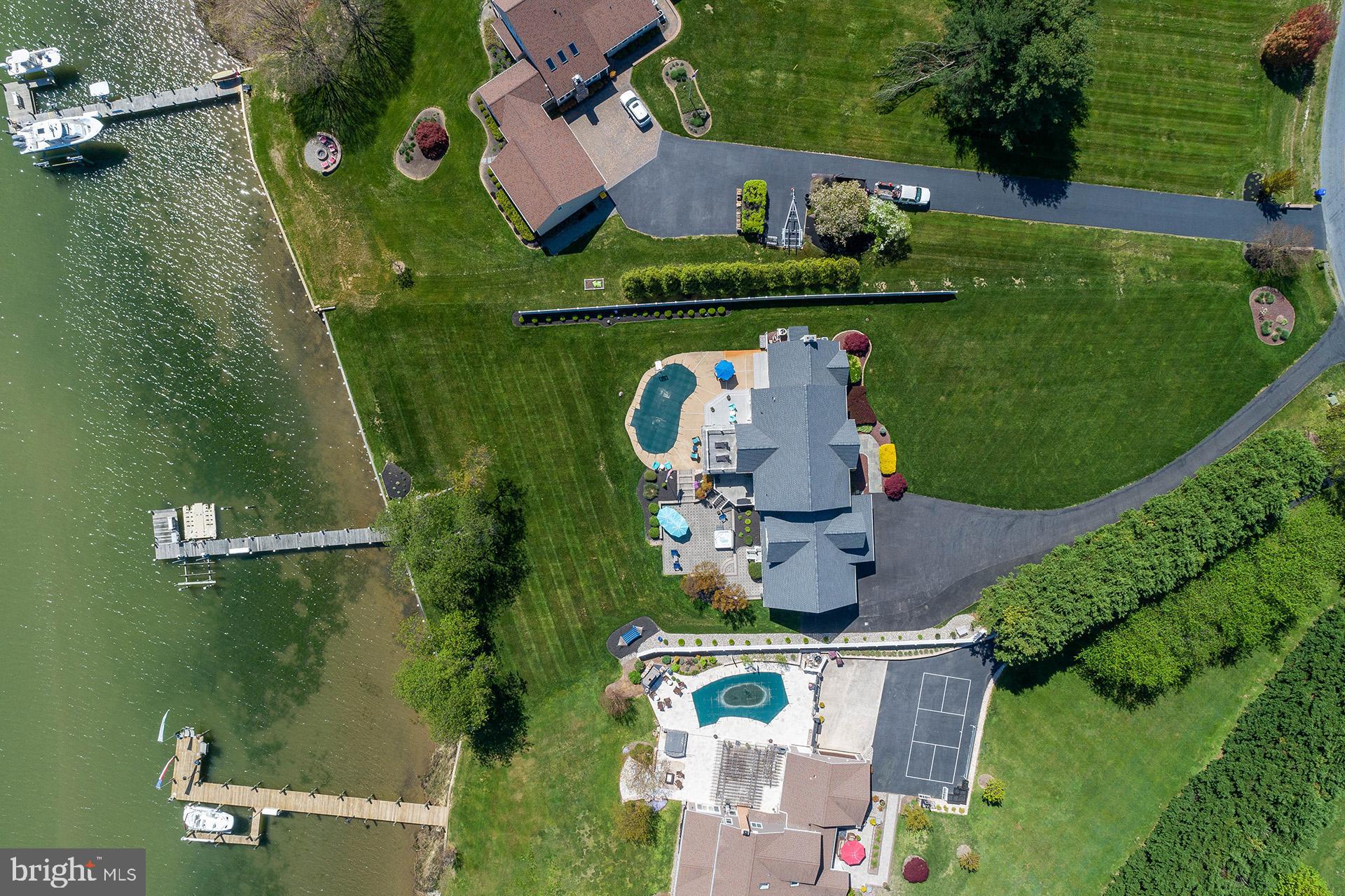 CLAIBORNES LANDING - Residential