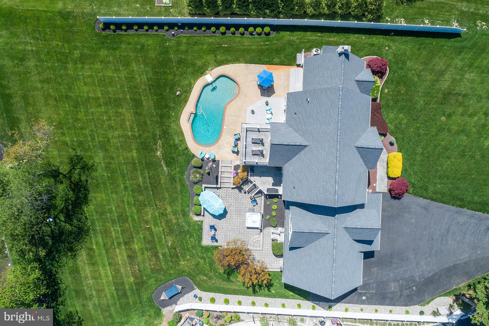 CLAIBORNES LANDING - Residential