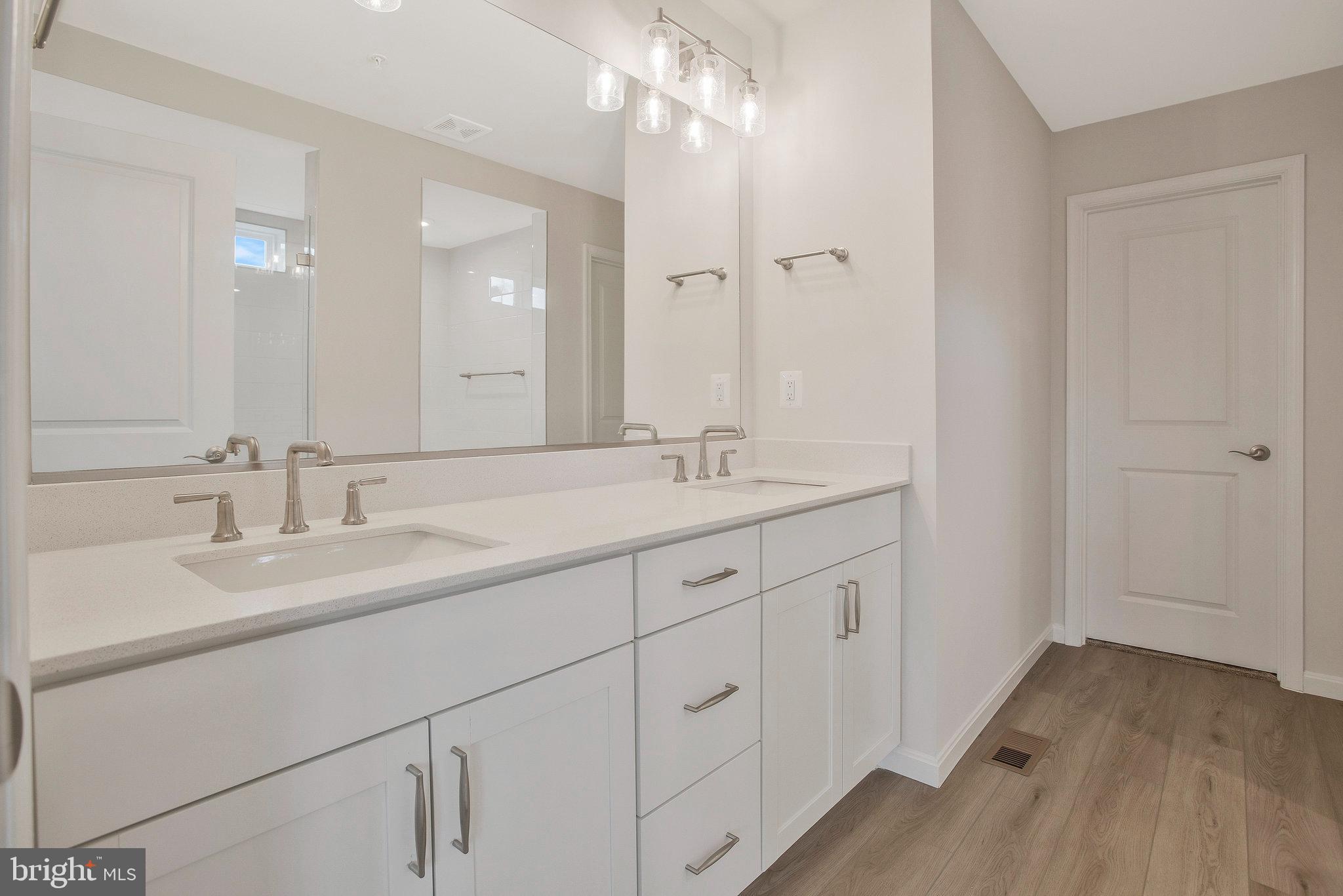 CLARK'S REST - Residential