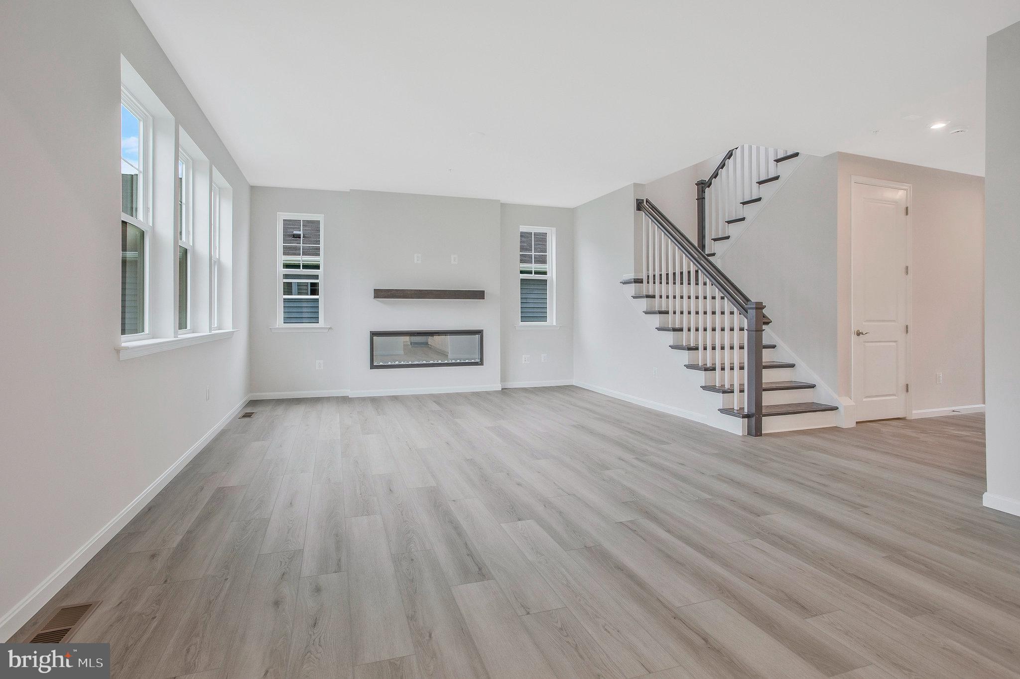 CLARK'S REST - Residential