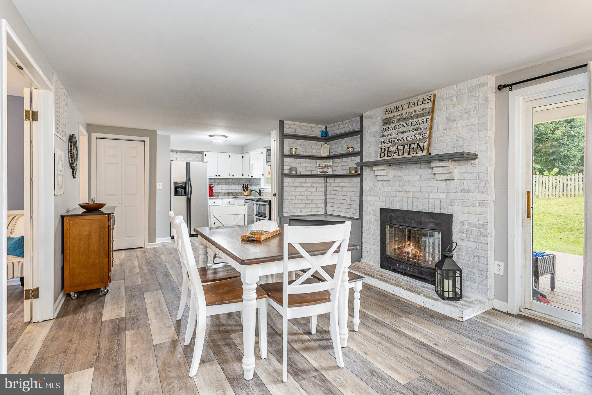 PINEDALE WOODS - Residential