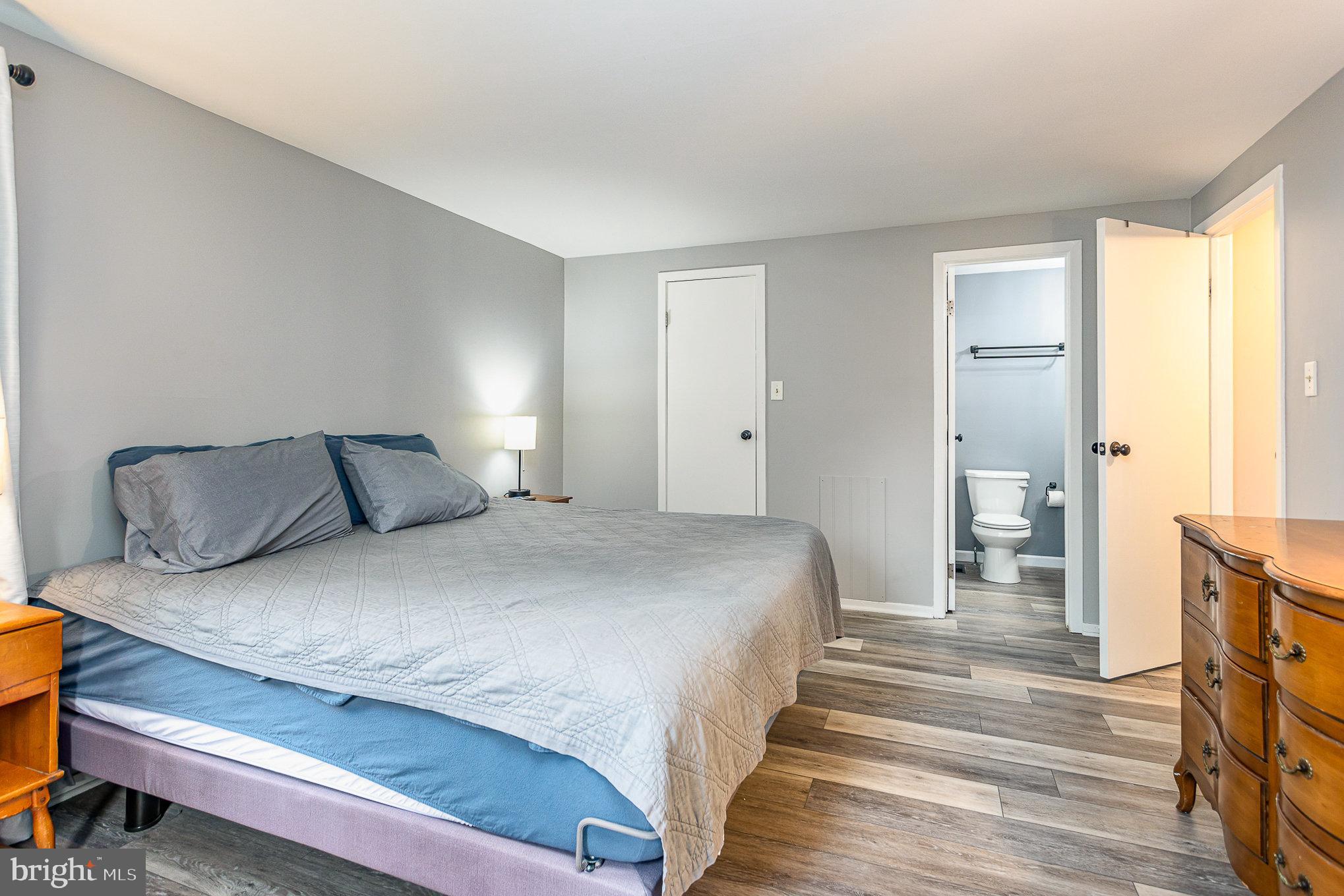 PINEDALE WOODS - Residential