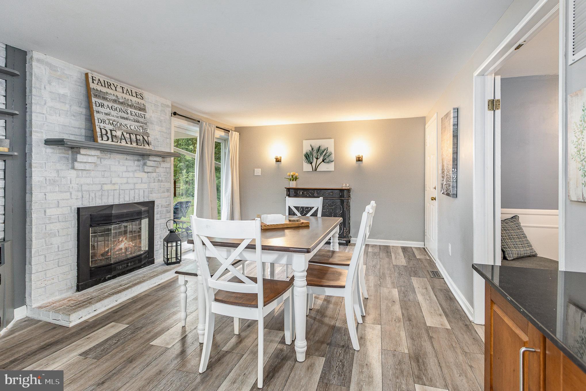 PINEDALE WOODS - Residential