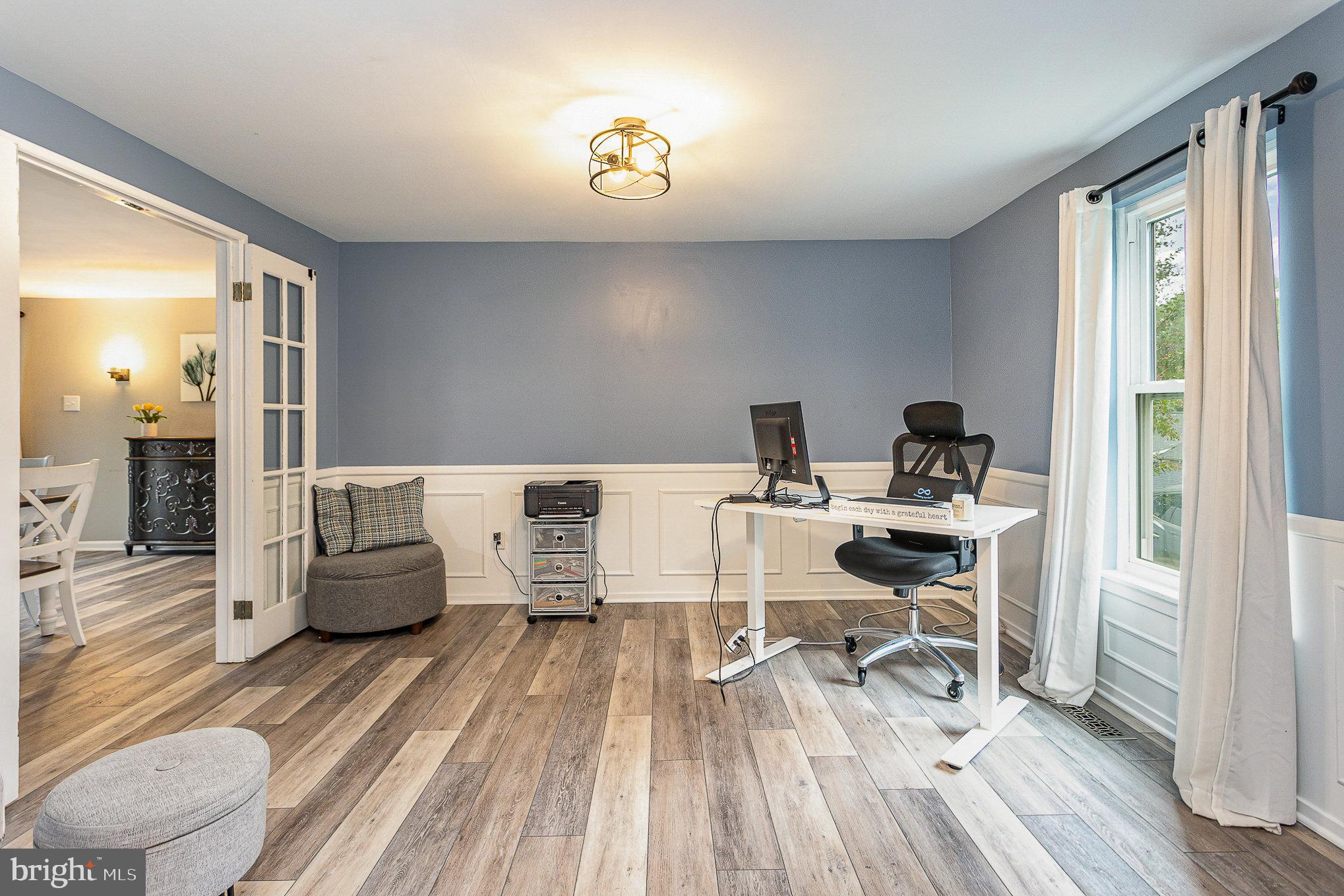 PINEDALE WOODS - Residential