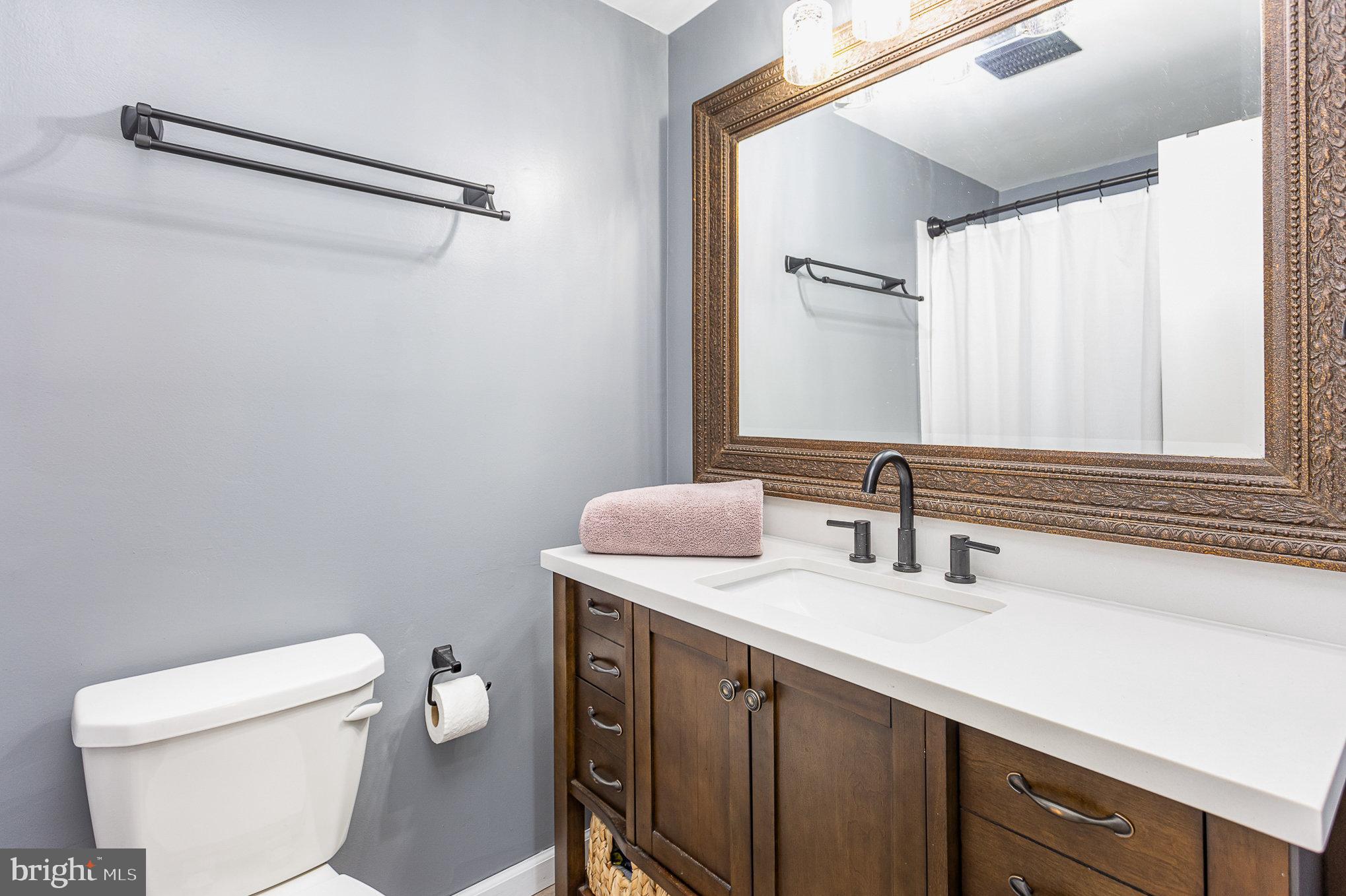 PINEDALE WOODS - Residential