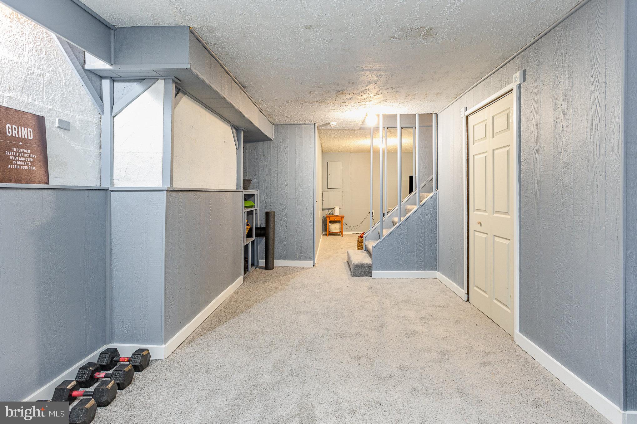 PINEDALE WOODS - Residential