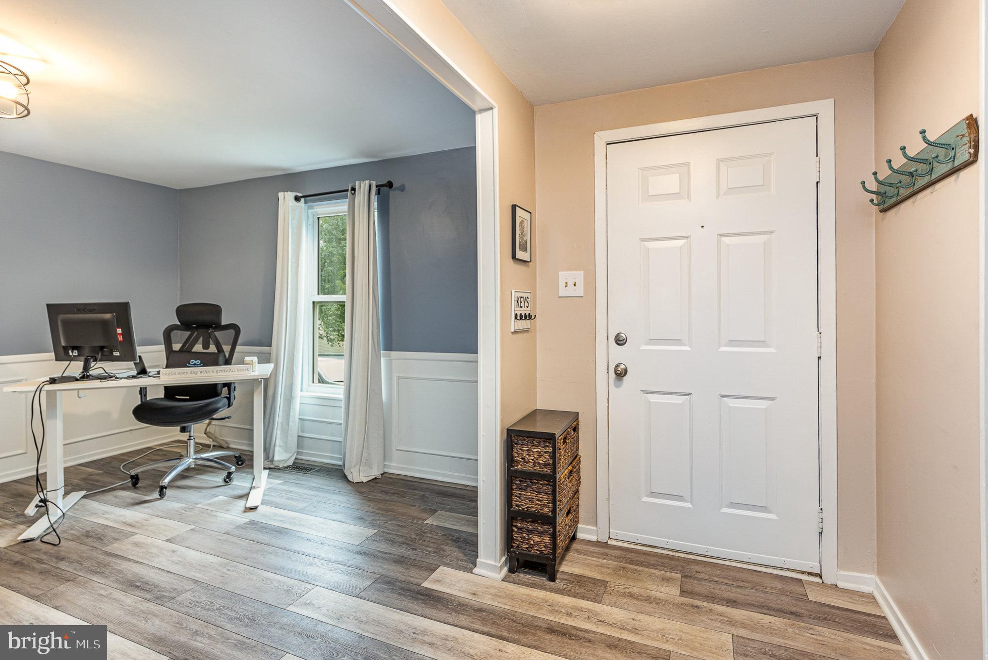 PINEDALE WOODS - Residential