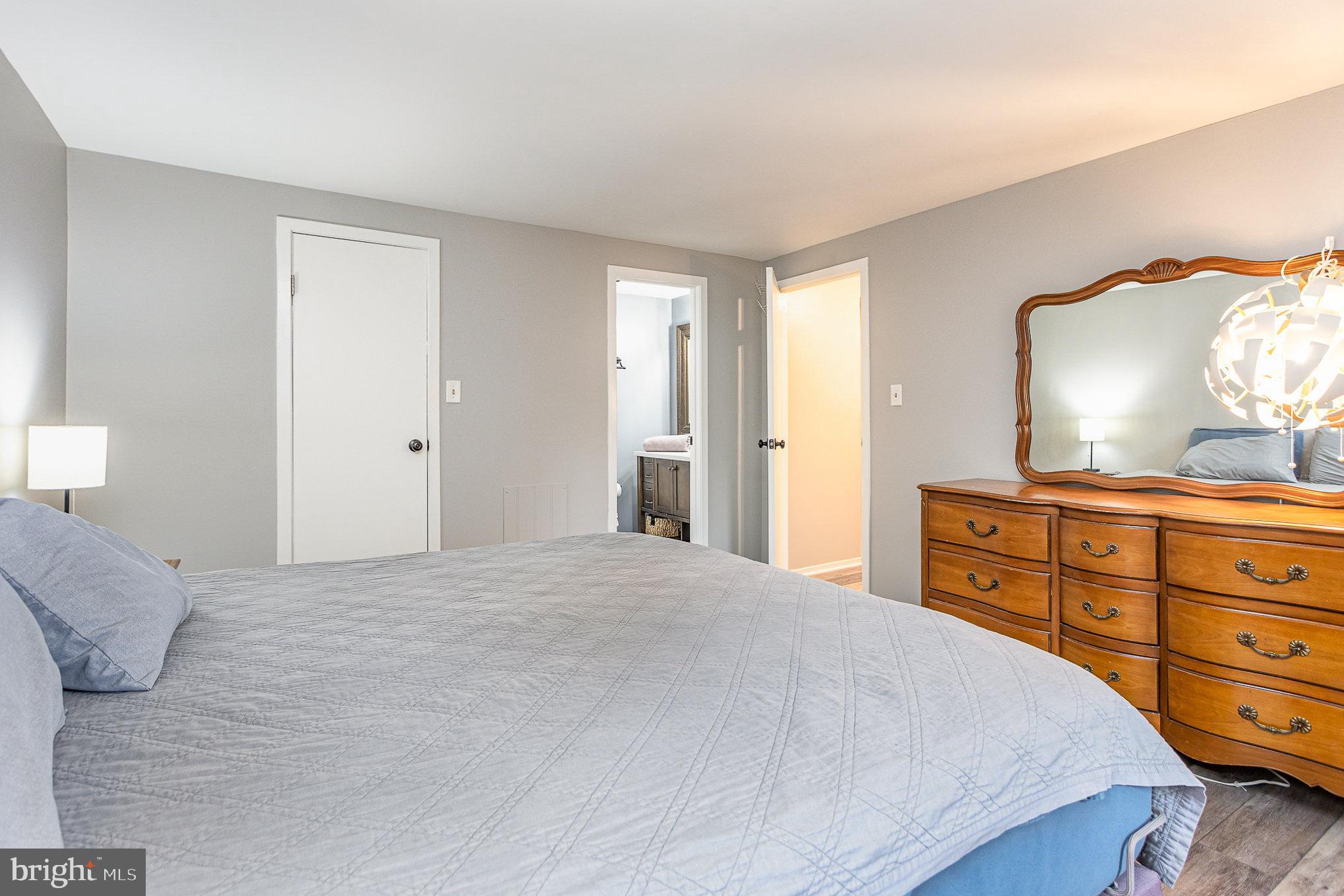 PINEDALE WOODS - Residential