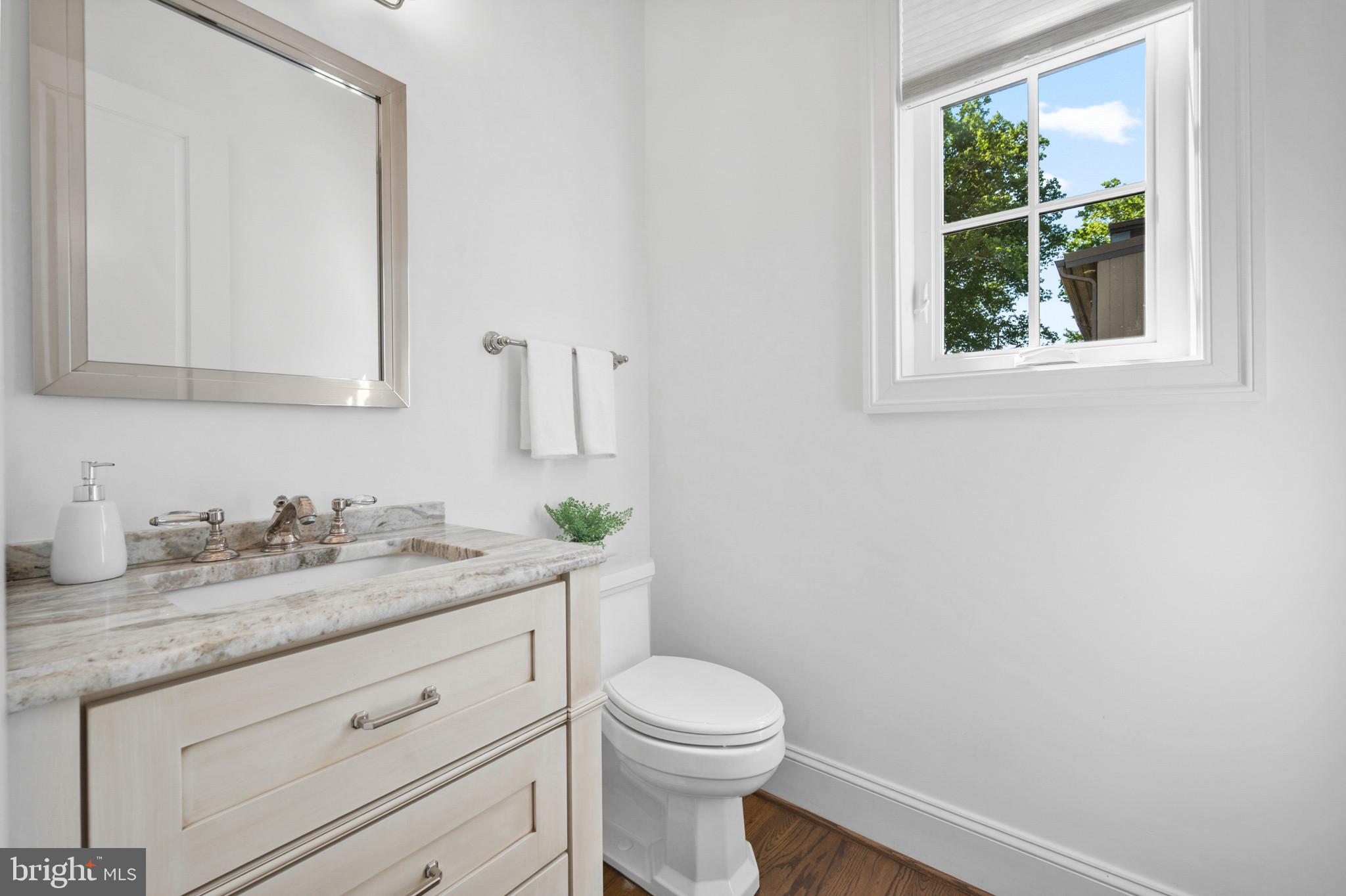 OAKWOOD KNOLLS - Residential