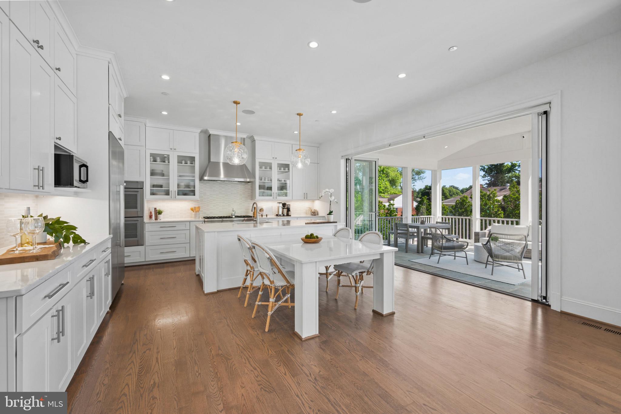 OAKWOOD KNOLLS - Residential