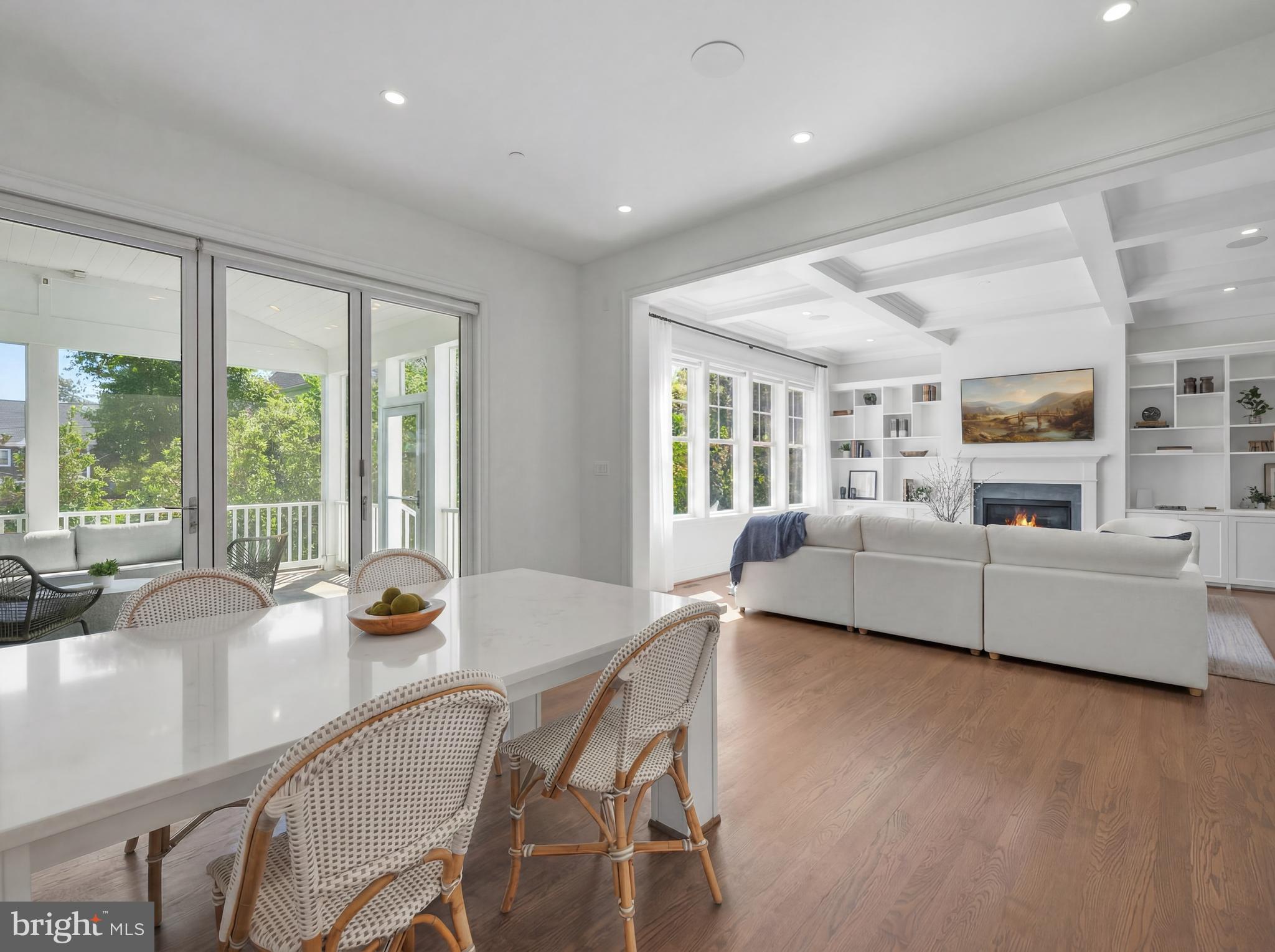 OAKWOOD KNOLLS - Residential