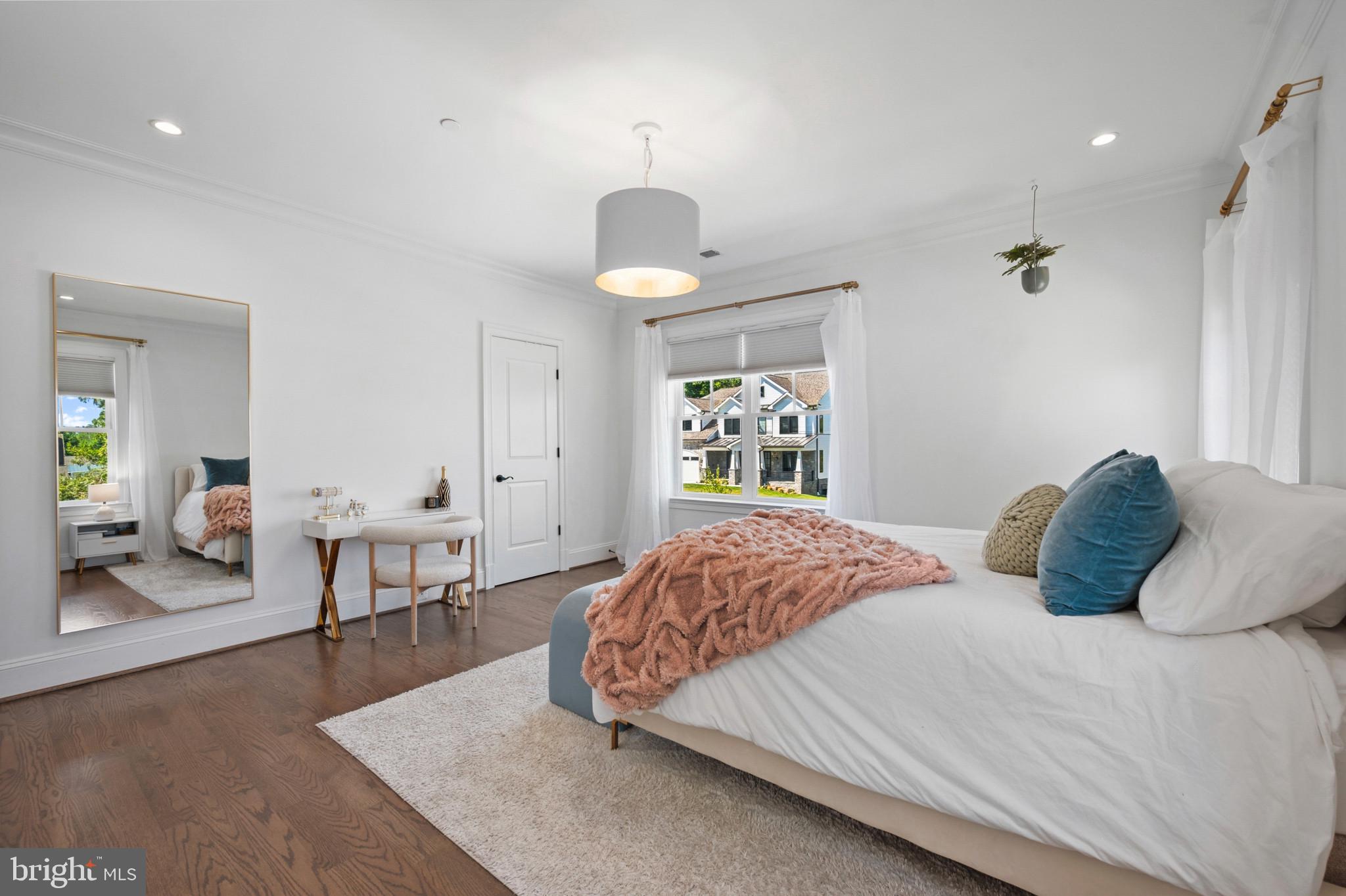 OAKWOOD KNOLLS - Residential