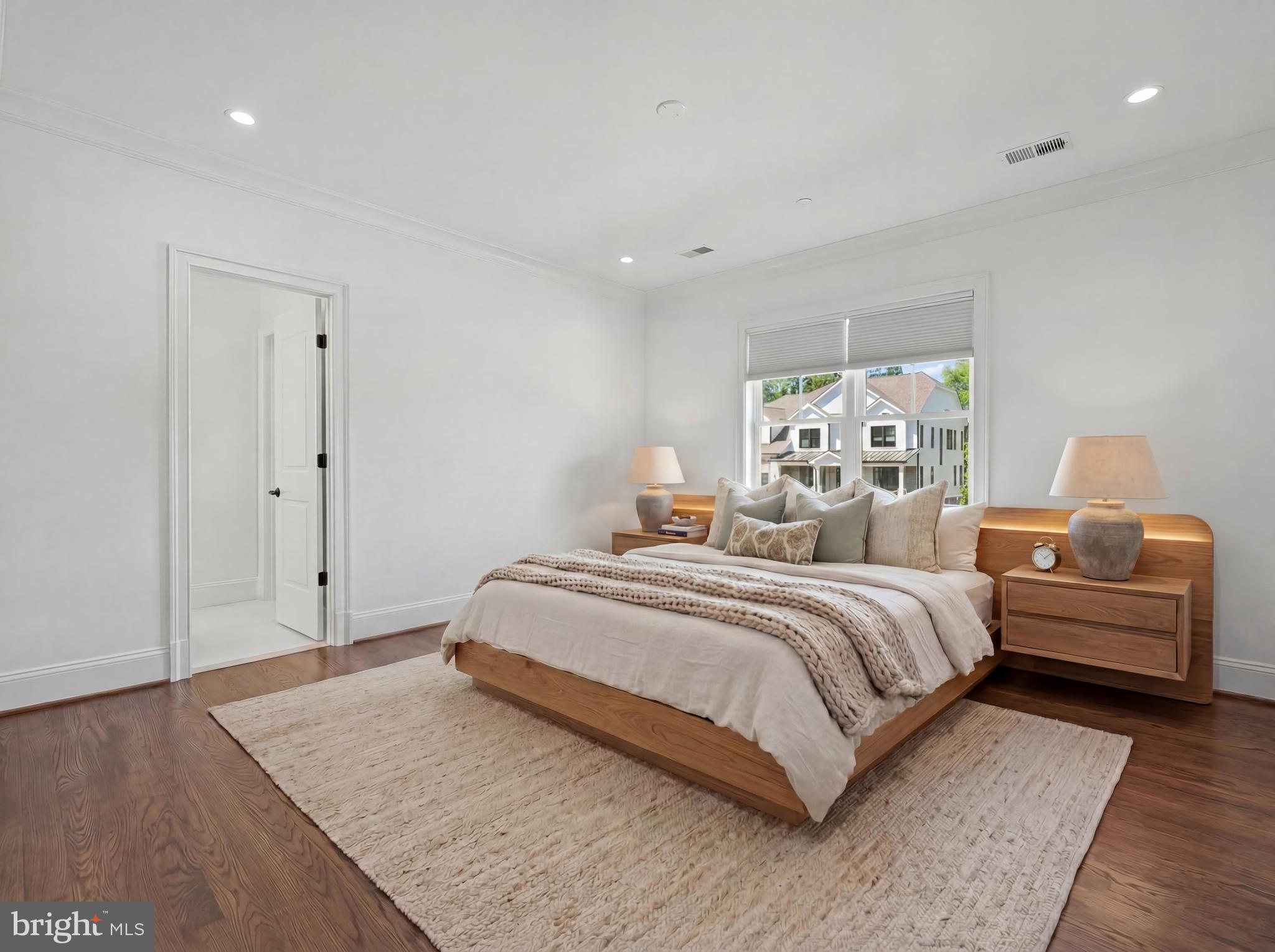 OAKWOOD KNOLLS - Residential