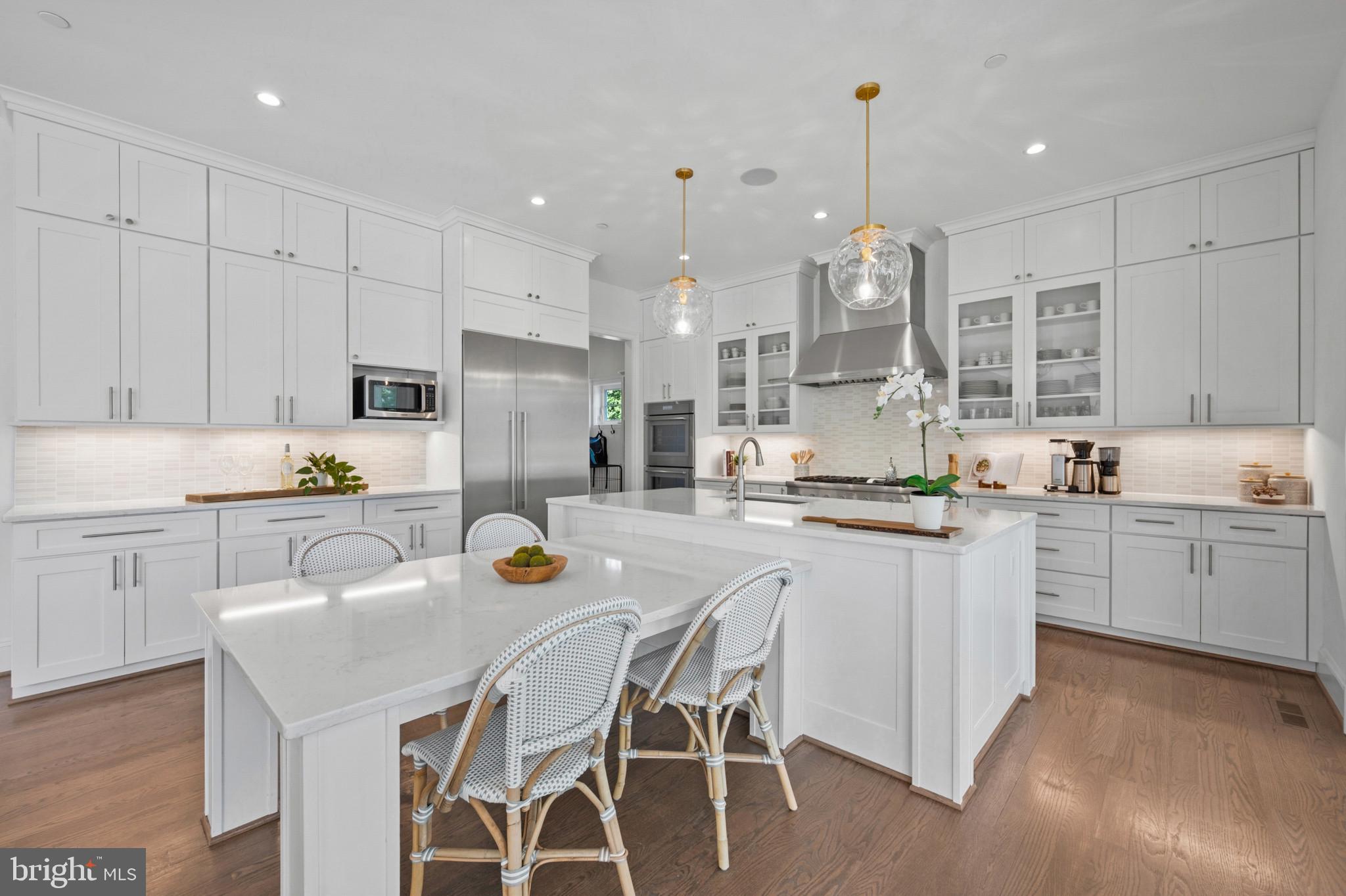 OAKWOOD KNOLLS - Residential