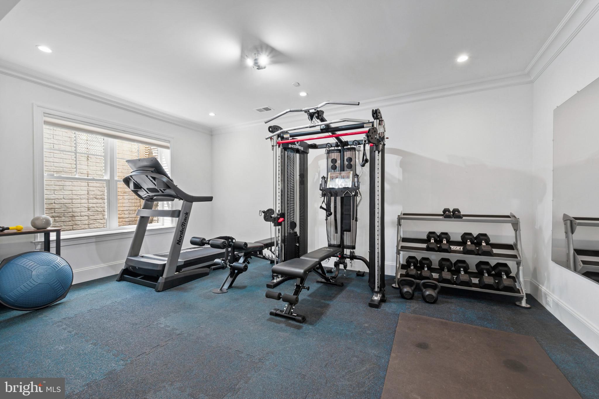OAKWOOD KNOLLS - Residential