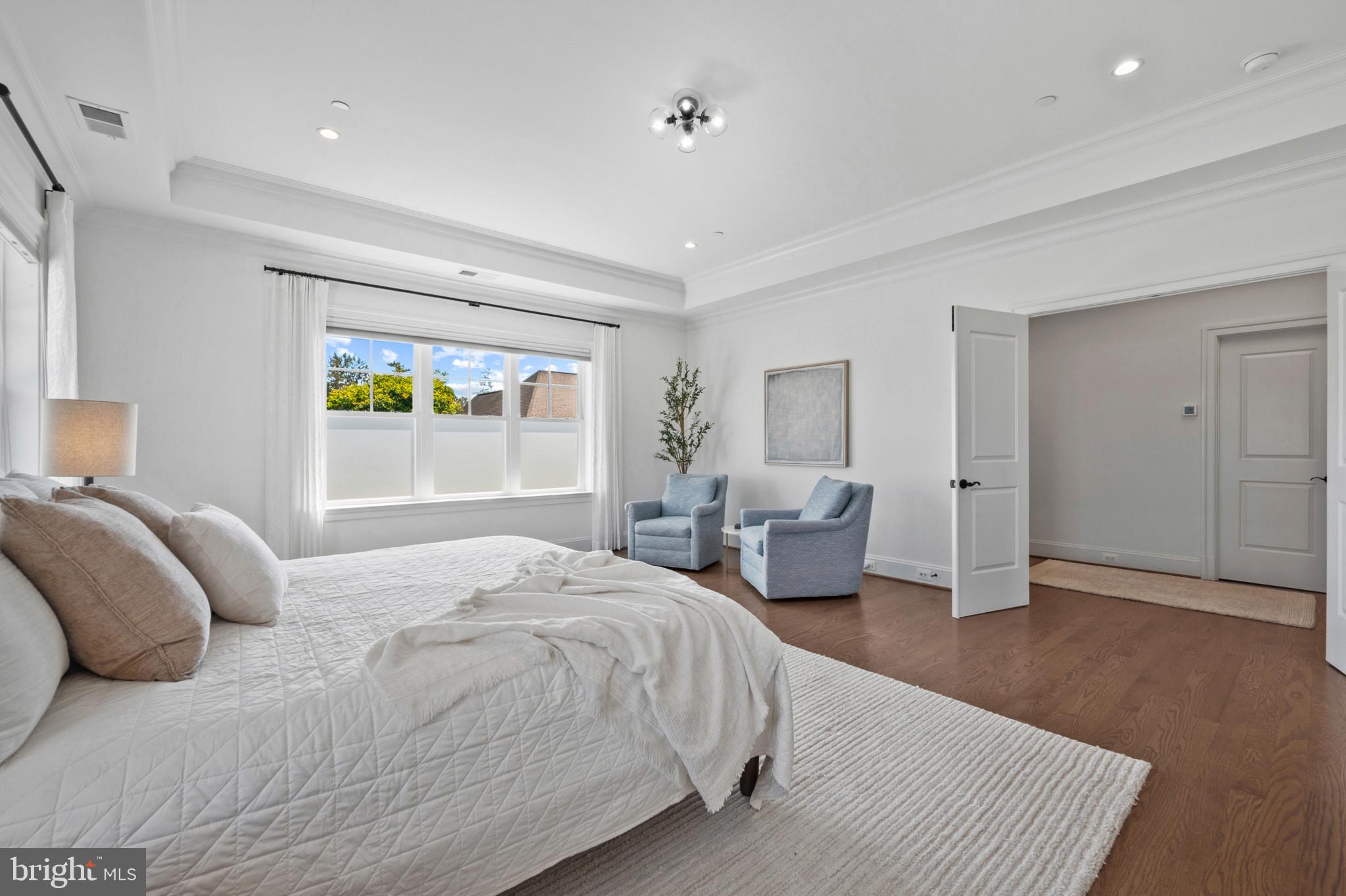 OAKWOOD KNOLLS - Residential