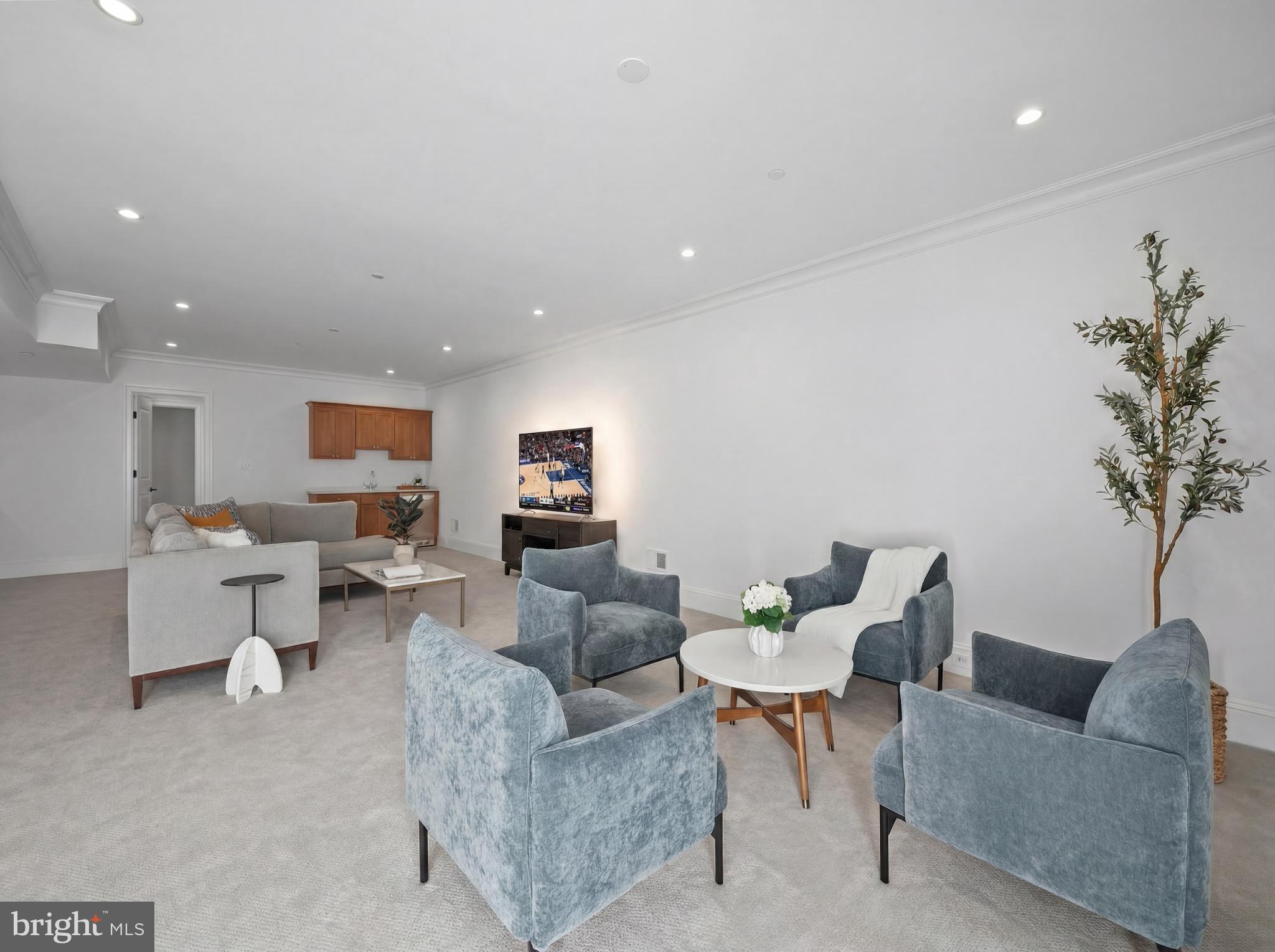 OAKWOOD KNOLLS - Residential