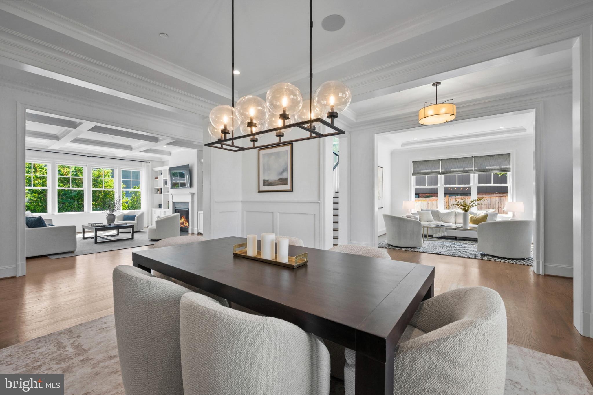 OAKWOOD KNOLLS - Residential