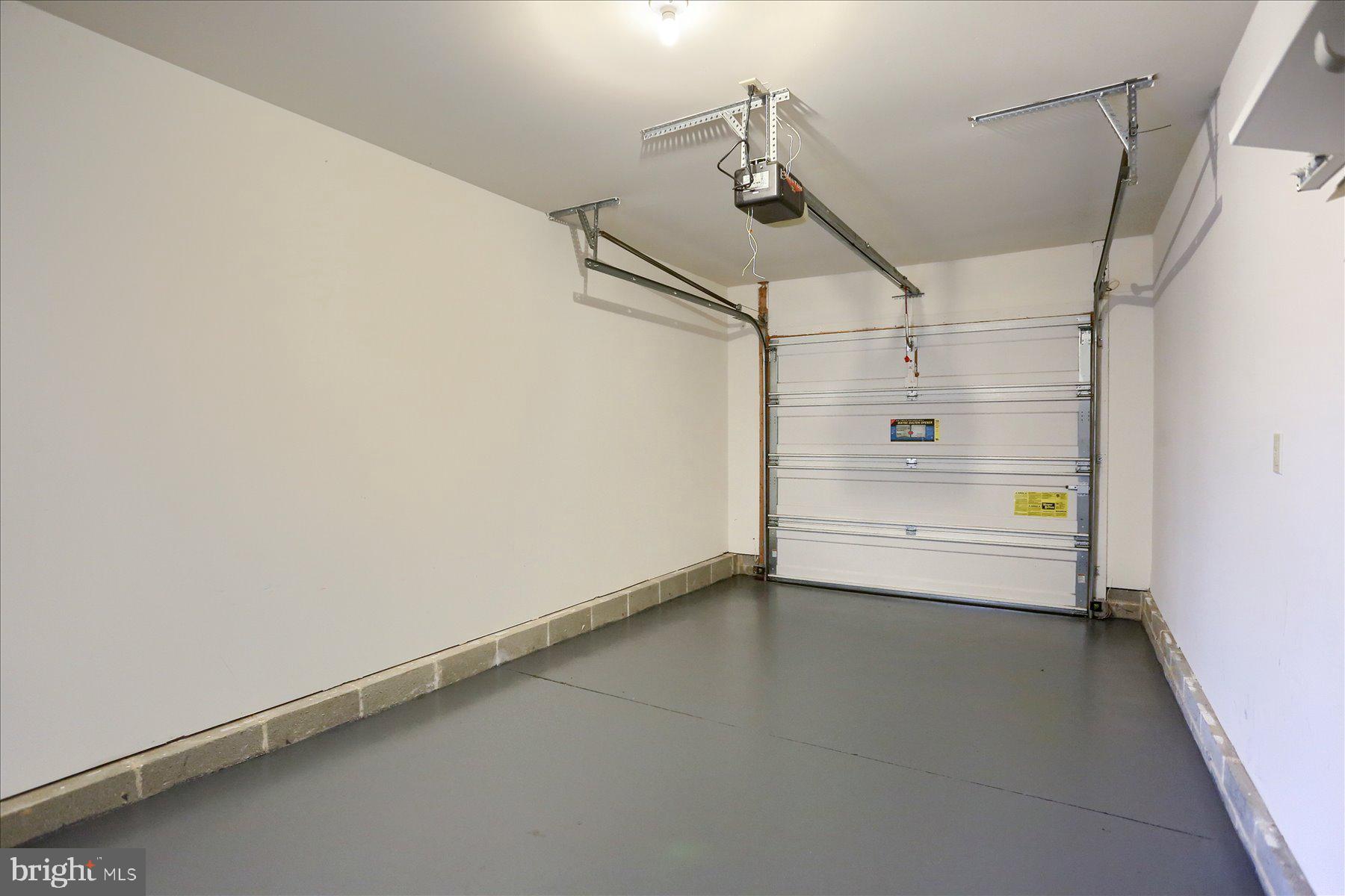 THE RESERVE - Residential Lease