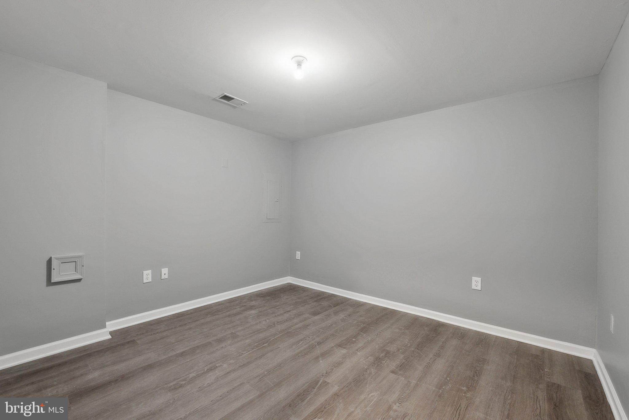 MCKENDREE - Residential Lease