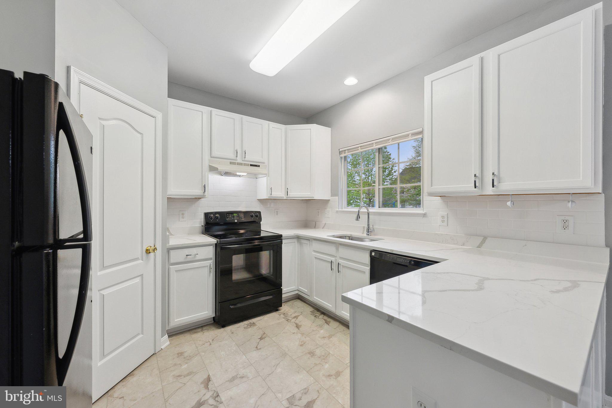 MCKENDREE - Residential Lease