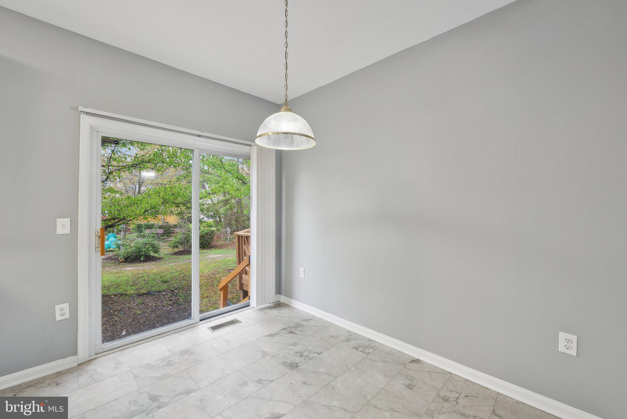 MCKENDREE - Residential Lease