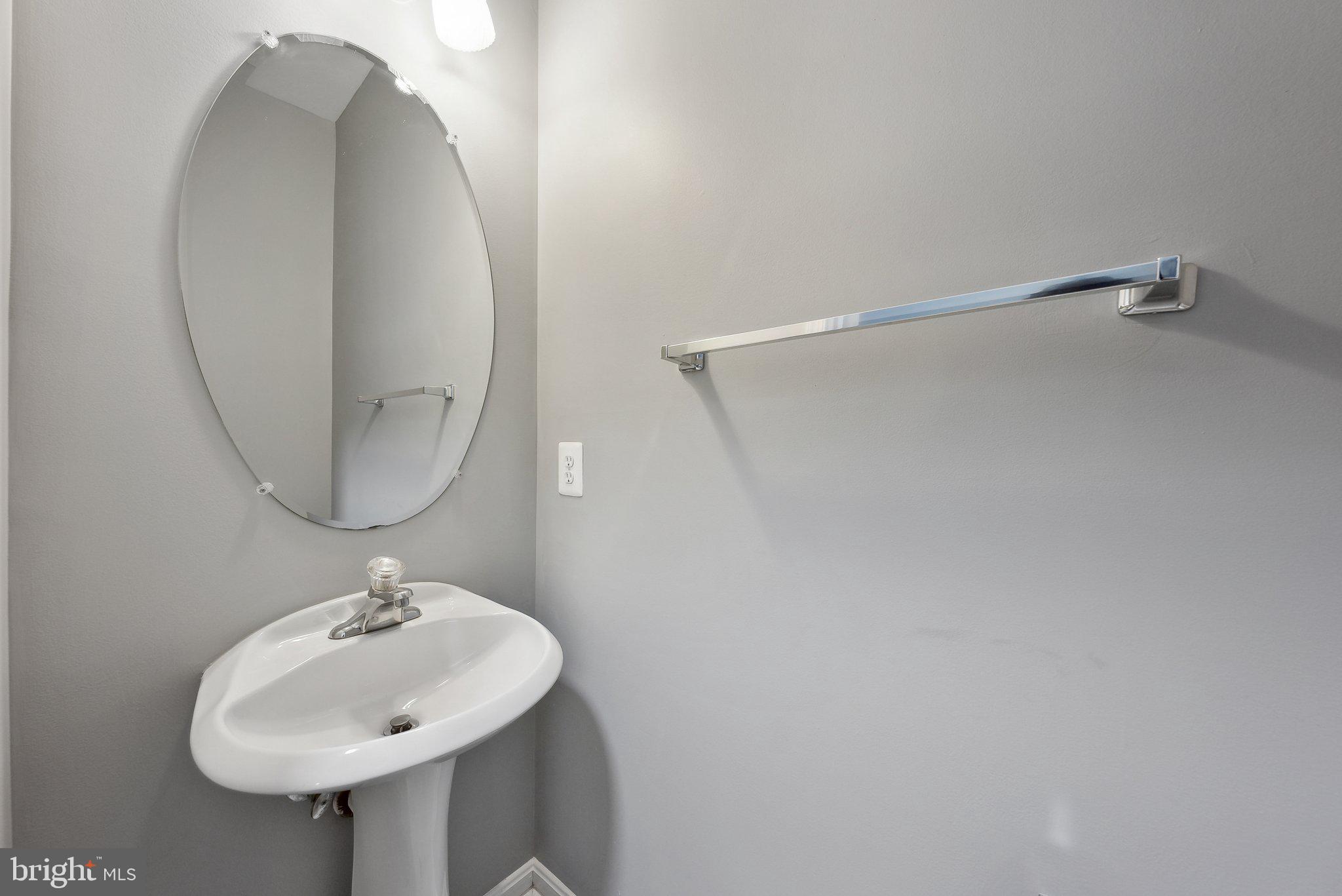 MCKENDREE - Residential Lease