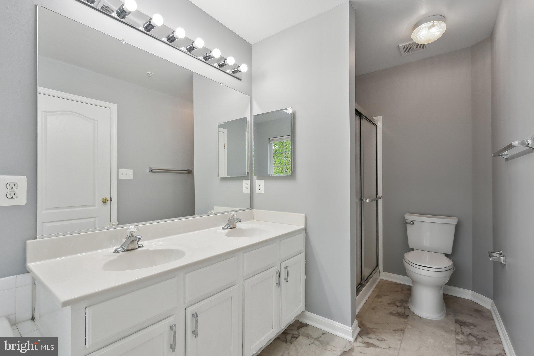 MCKENDREE - Residential Lease