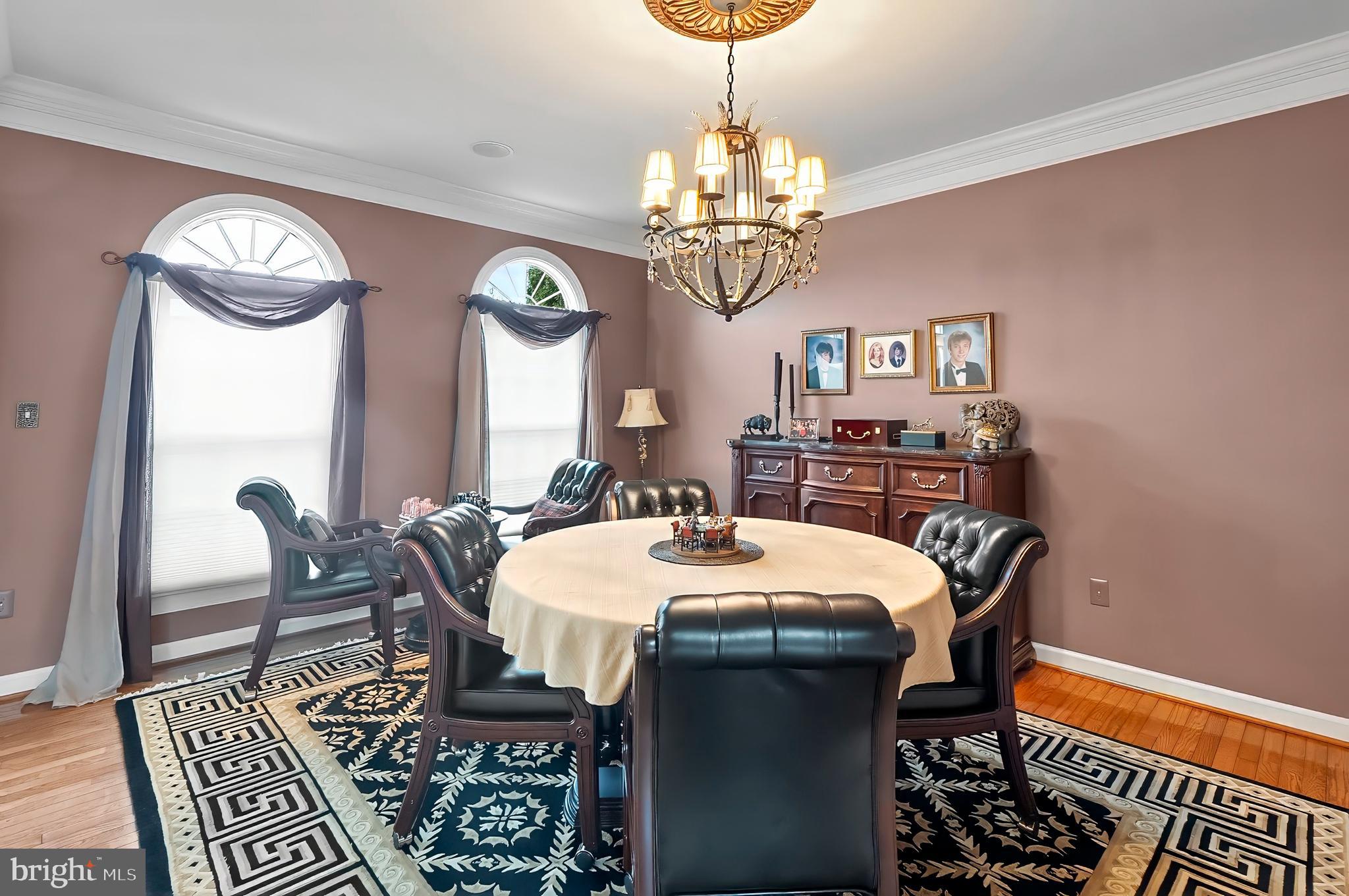 WILLOW CHASE - Residential