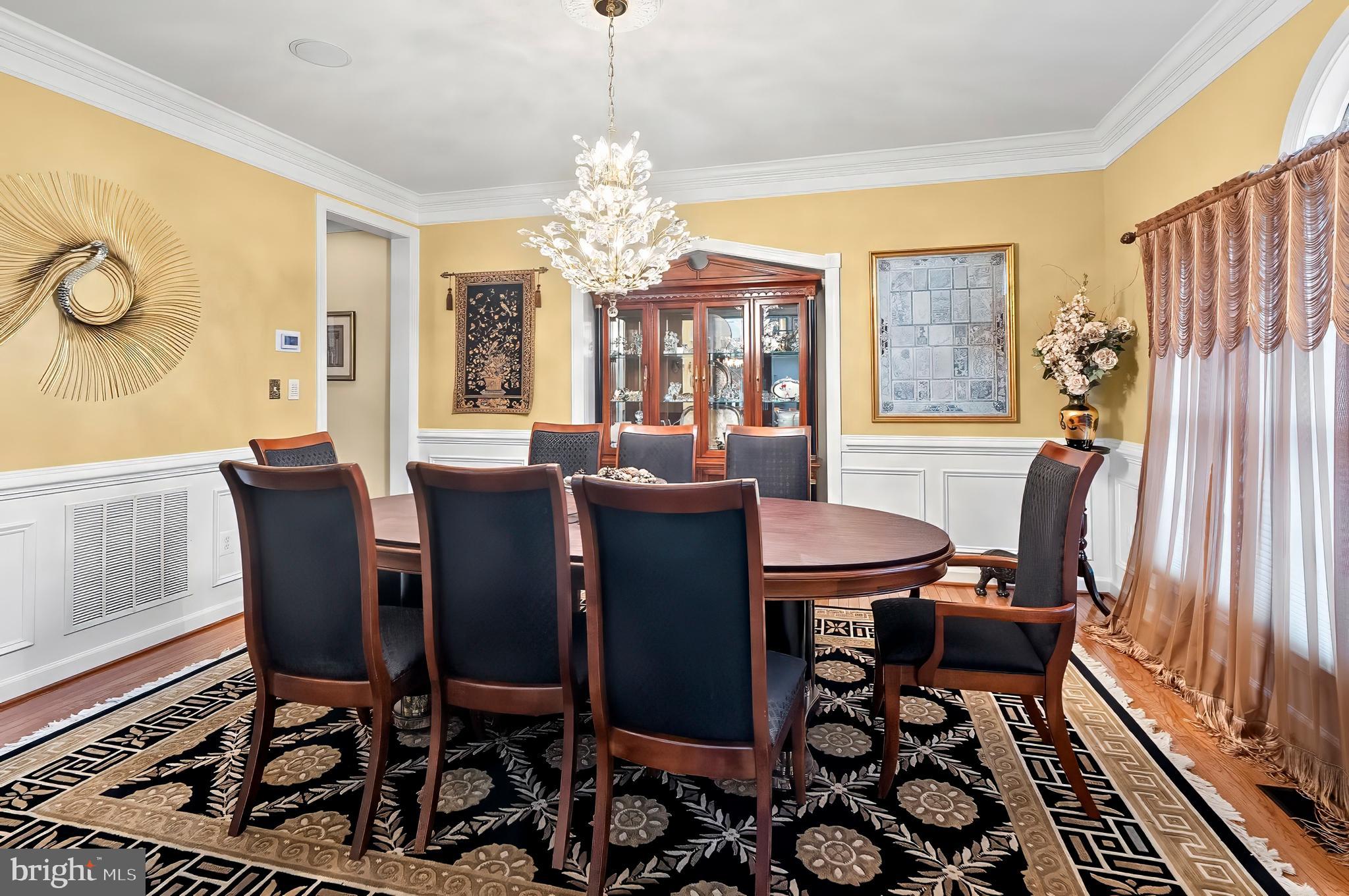WILLOW CHASE - Residential