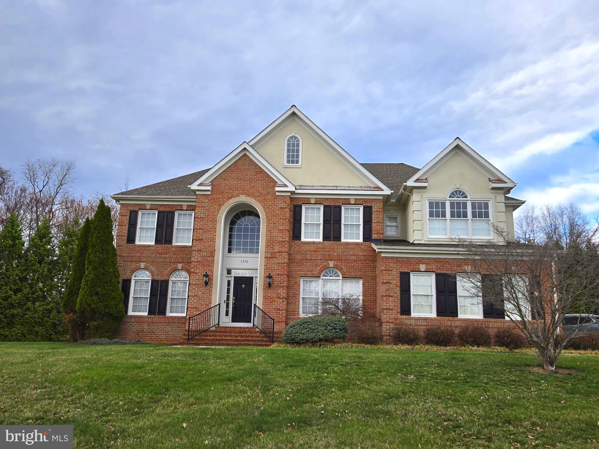1310 SPRINGVALE DRIVE