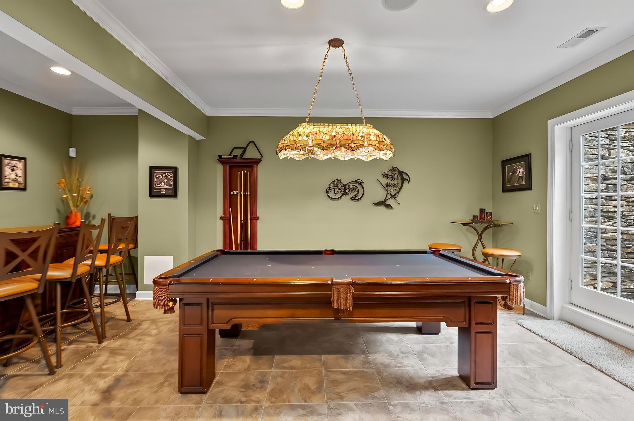 WILLOW CHASE - Residential