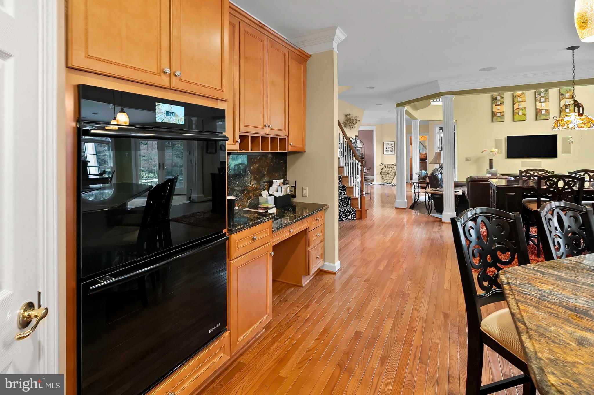 WILLOW CHASE - Residential