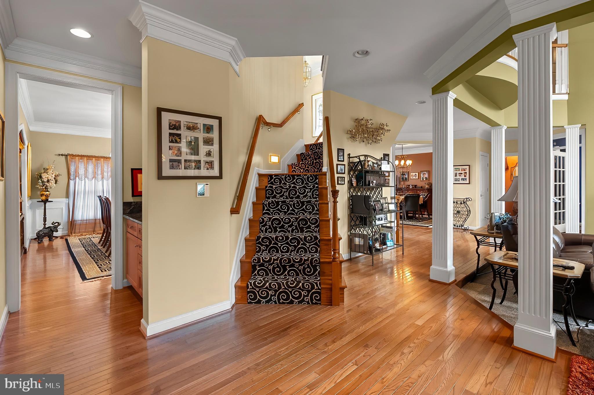 WILLOW CHASE - Residential