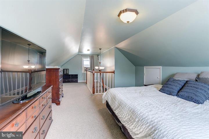 PARKVILLE HEIGHTS - Residential