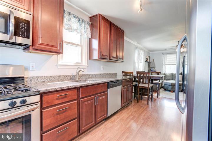 PARKVILLE HEIGHTS - Residential