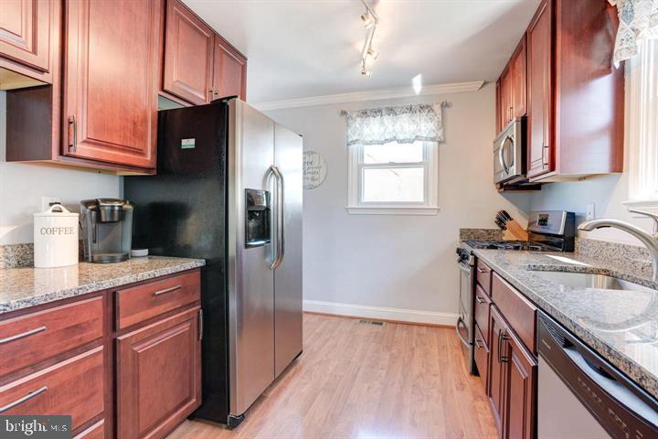 PARKVILLE HEIGHTS - Residential