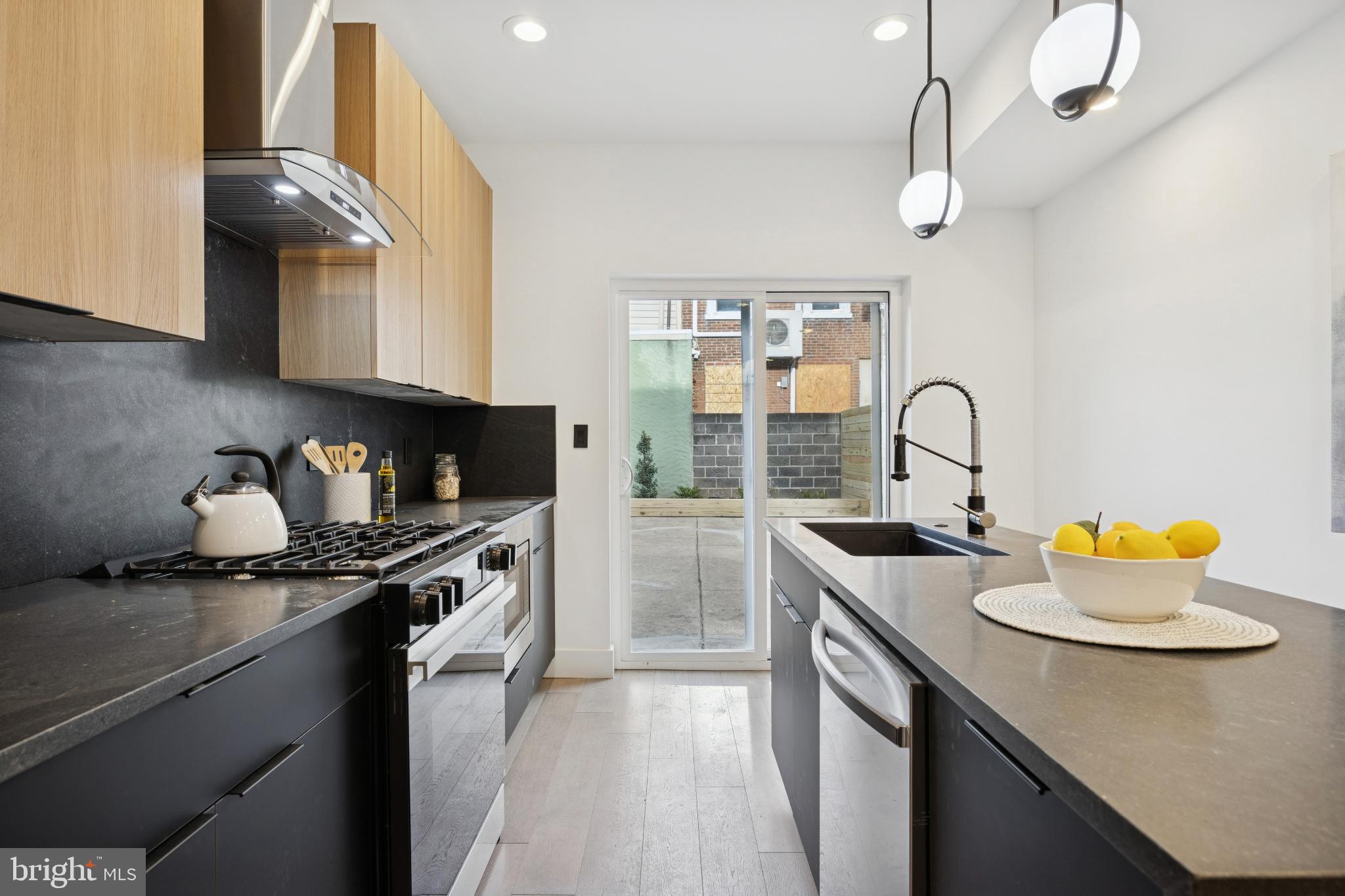 FISHTOWN - Residential