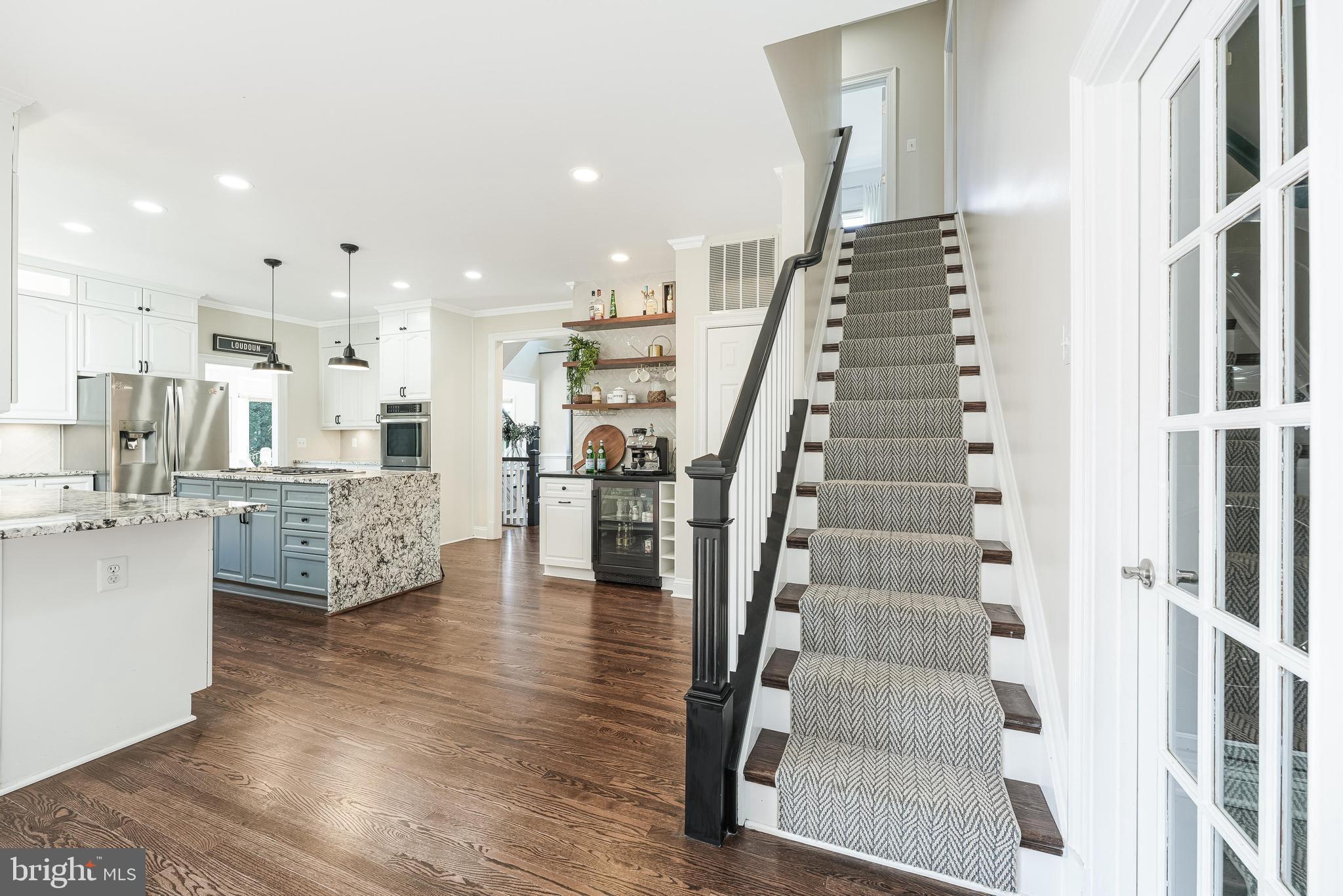 FARMINGTON ON THE GREEN - Residential