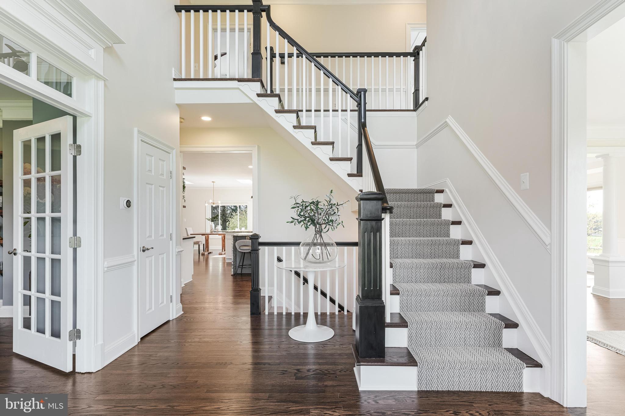 FARMINGTON ON THE GREEN - Residential