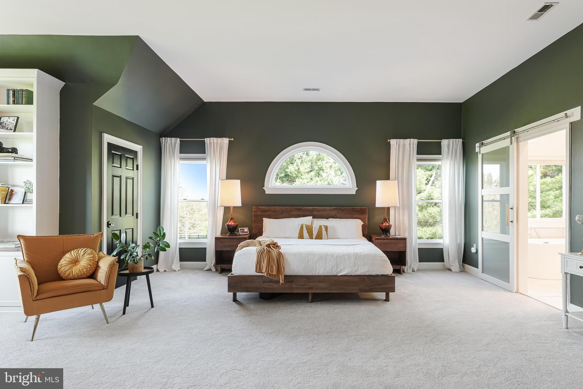 FARMINGTON ON THE GREEN - Residential