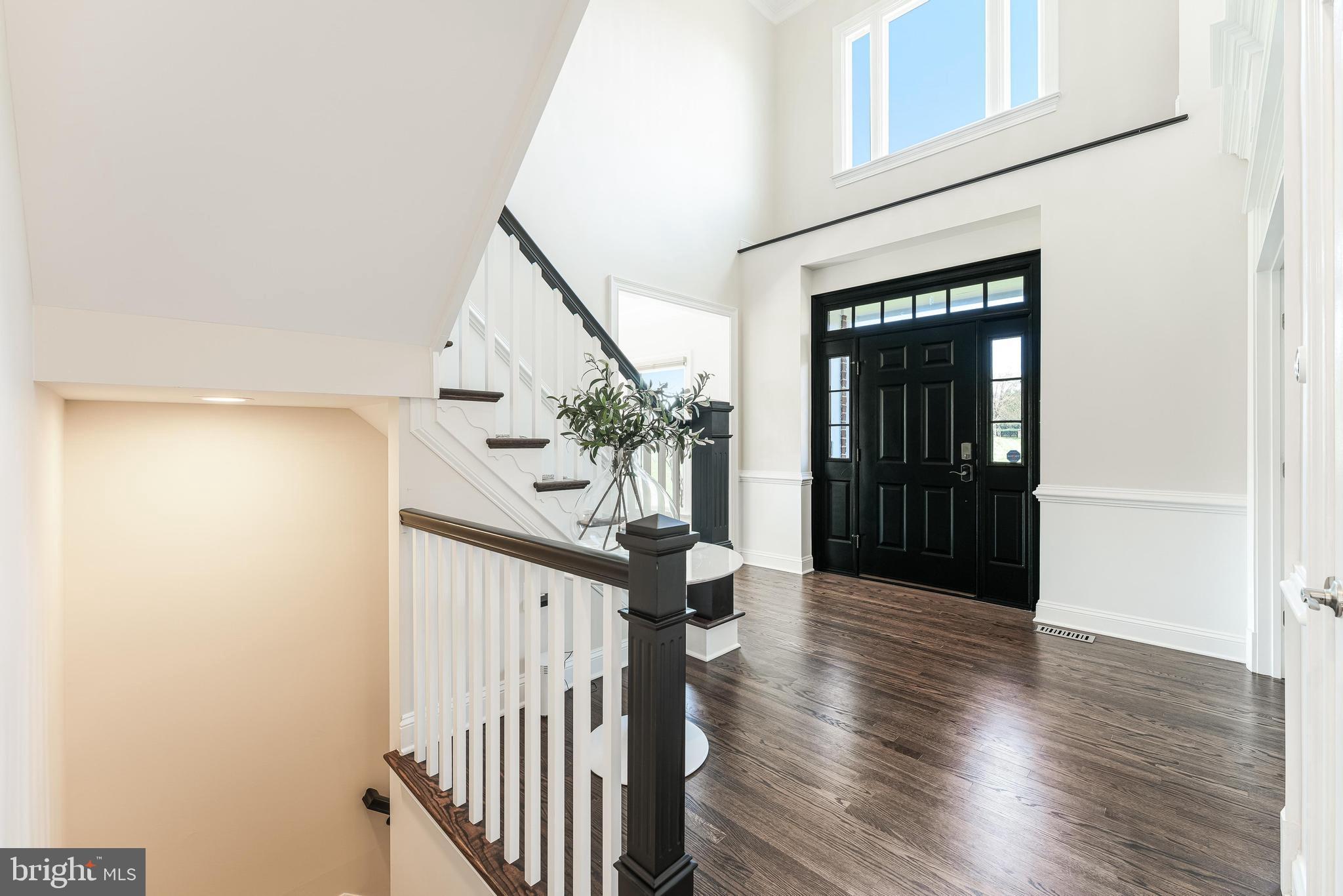 FARMINGTON ON THE GREEN - Residential