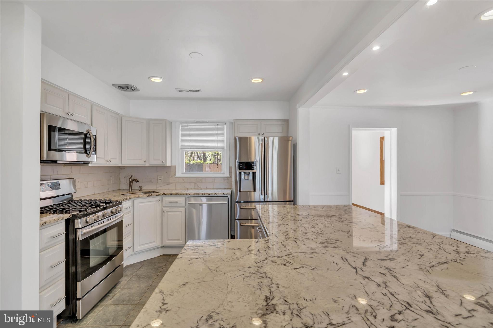 LINTHICUM HEIGHTS - Residential