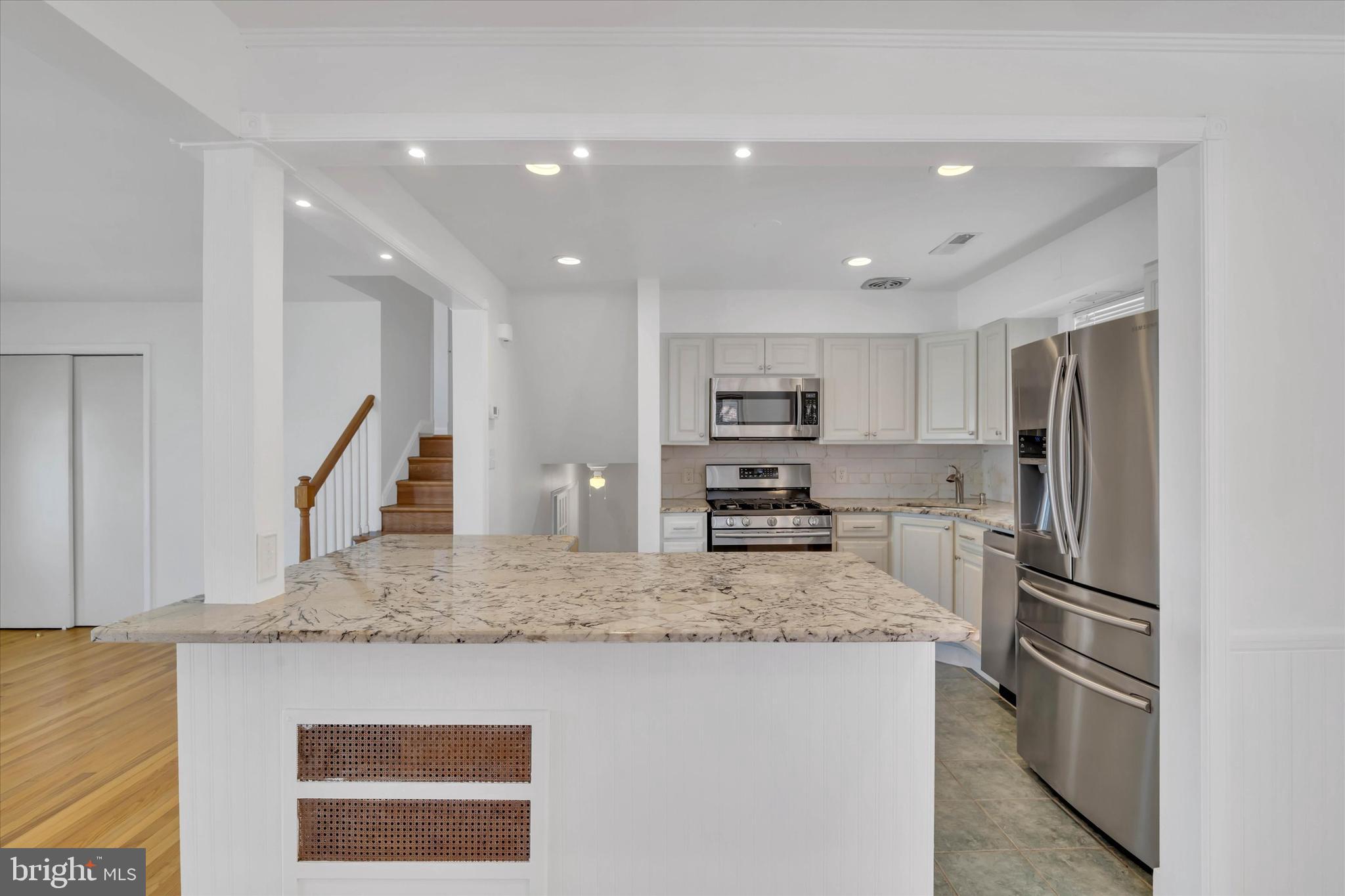 LINTHICUM HEIGHTS - Residential